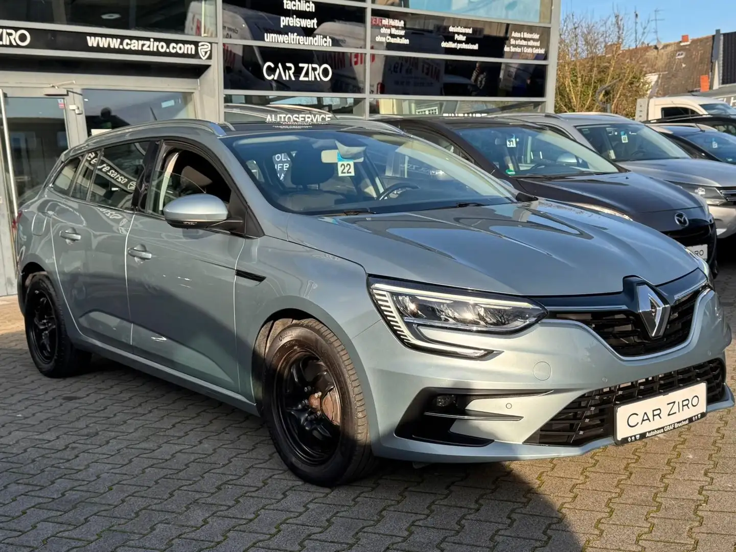 Renault Megane IV Grandtour Zen Grau - 2