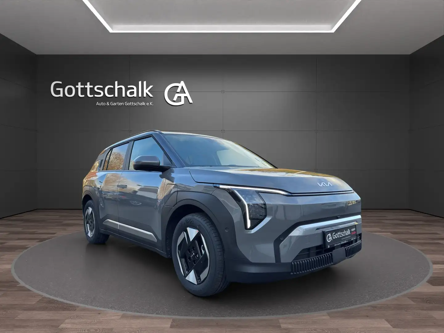 Kia EV3 81,4-kWh-Batterie, FWD, Earth Grau - 2