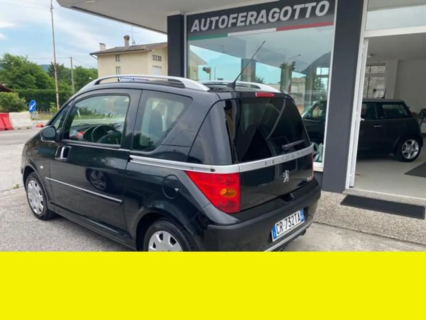 Peugeot 1007 - 2
