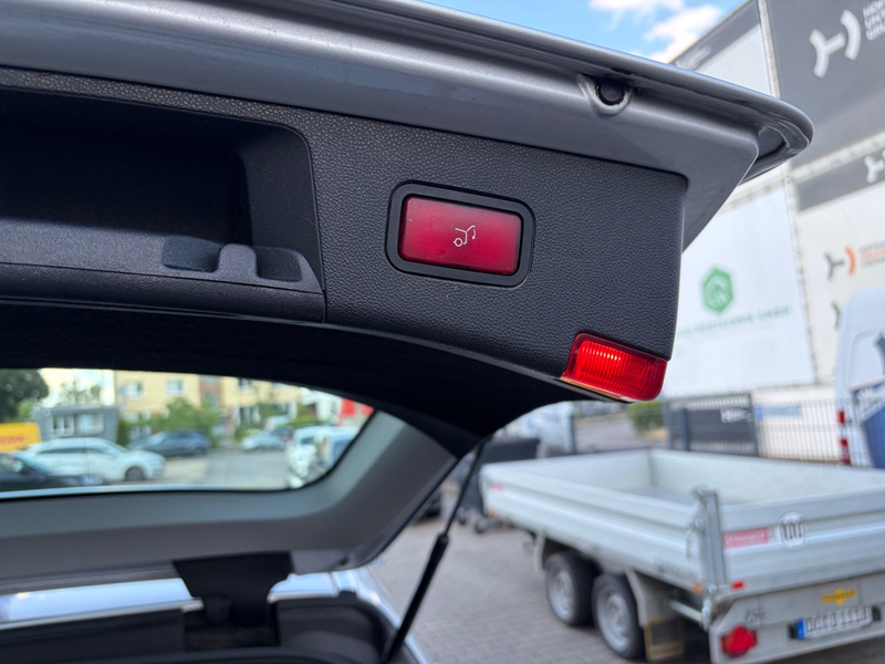 Mercedes-Benz E 350 CDI BE T-Modell 1Hand Lückenlos SHeft Xeno — photo 8