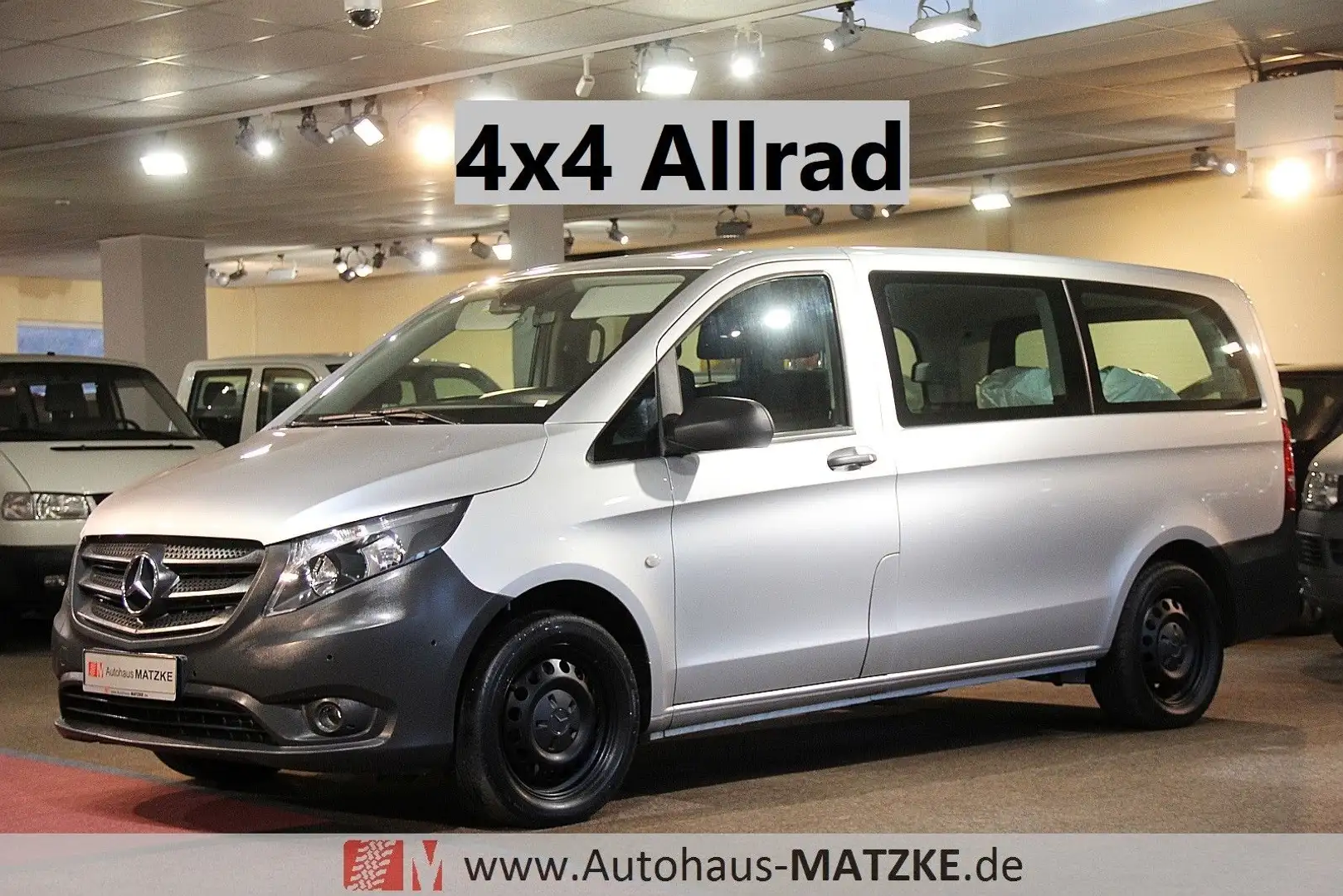 Mercedes-Benz Vito 114CDI 4x4 Allrad lang 4-Sitze Automatik Argent - 1