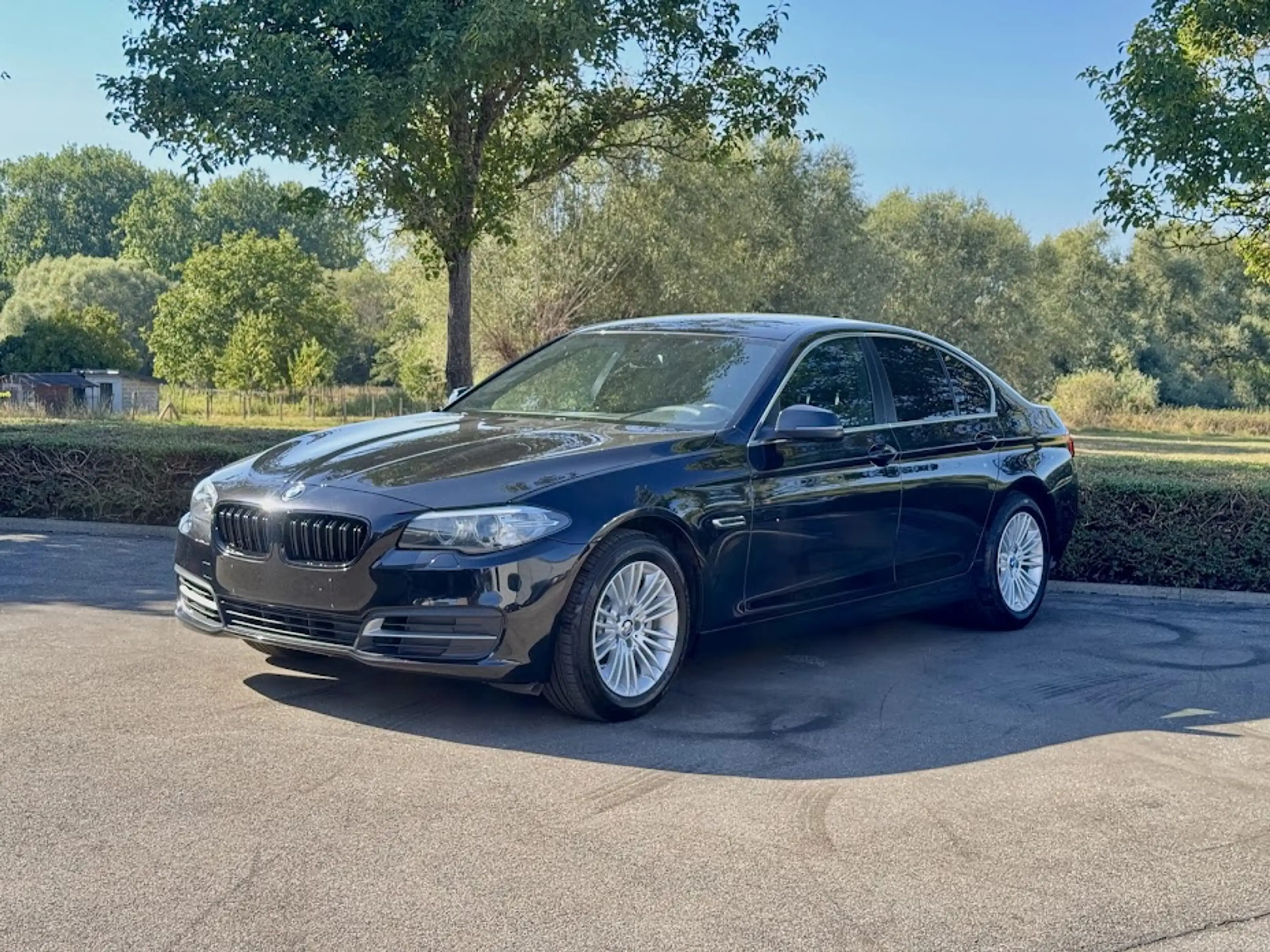 BMW 518 dA sedan / NAVI PROF / PDC / LEDER / BT / MEM ELEK SEAT / RADIO / AIRCO