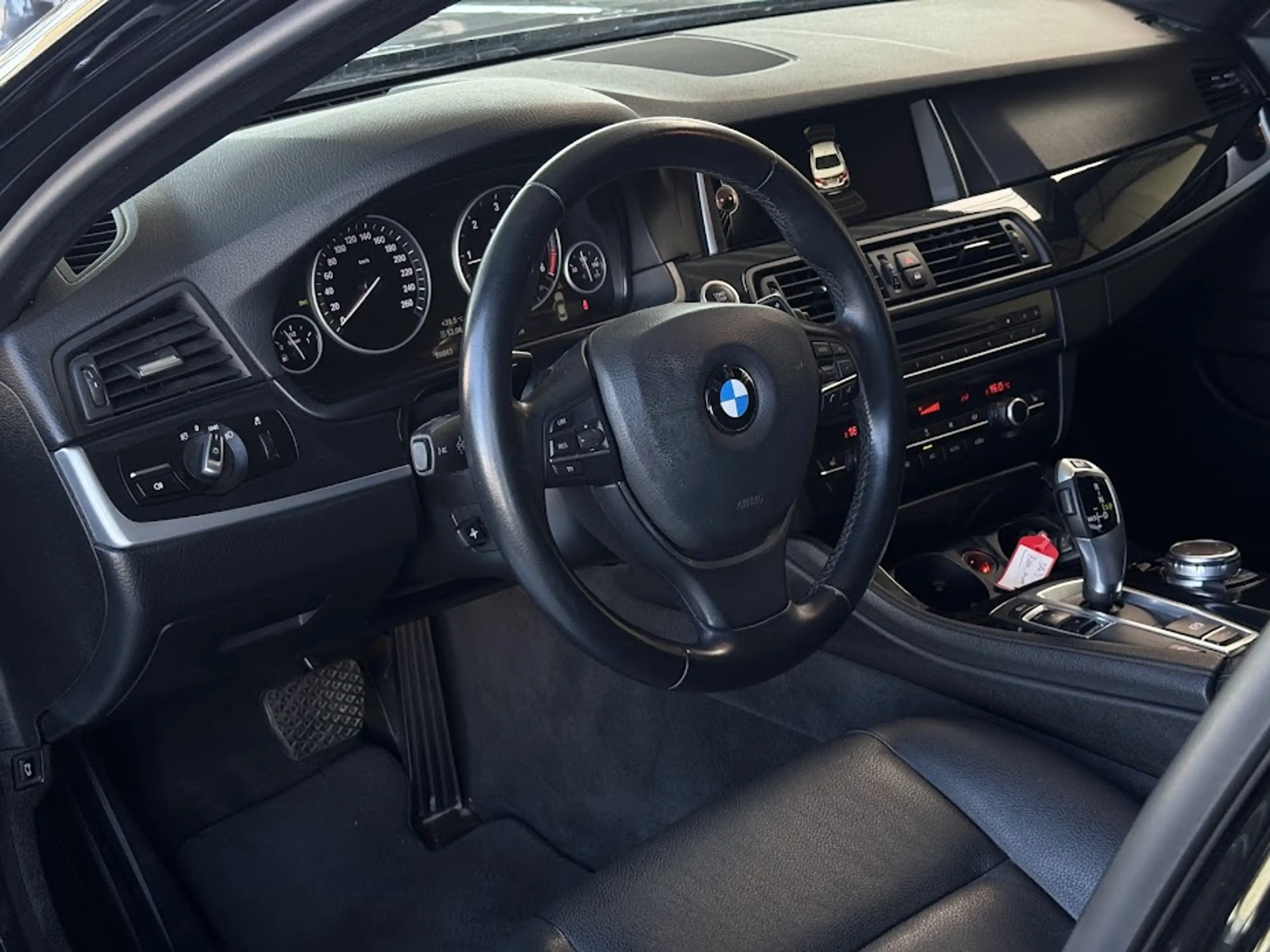 BMW 518 dA sedan / NAVI PROF / PDC / LEDER / BT / MEM ELEK SEAT / RADIO / AIRCO — photo 16