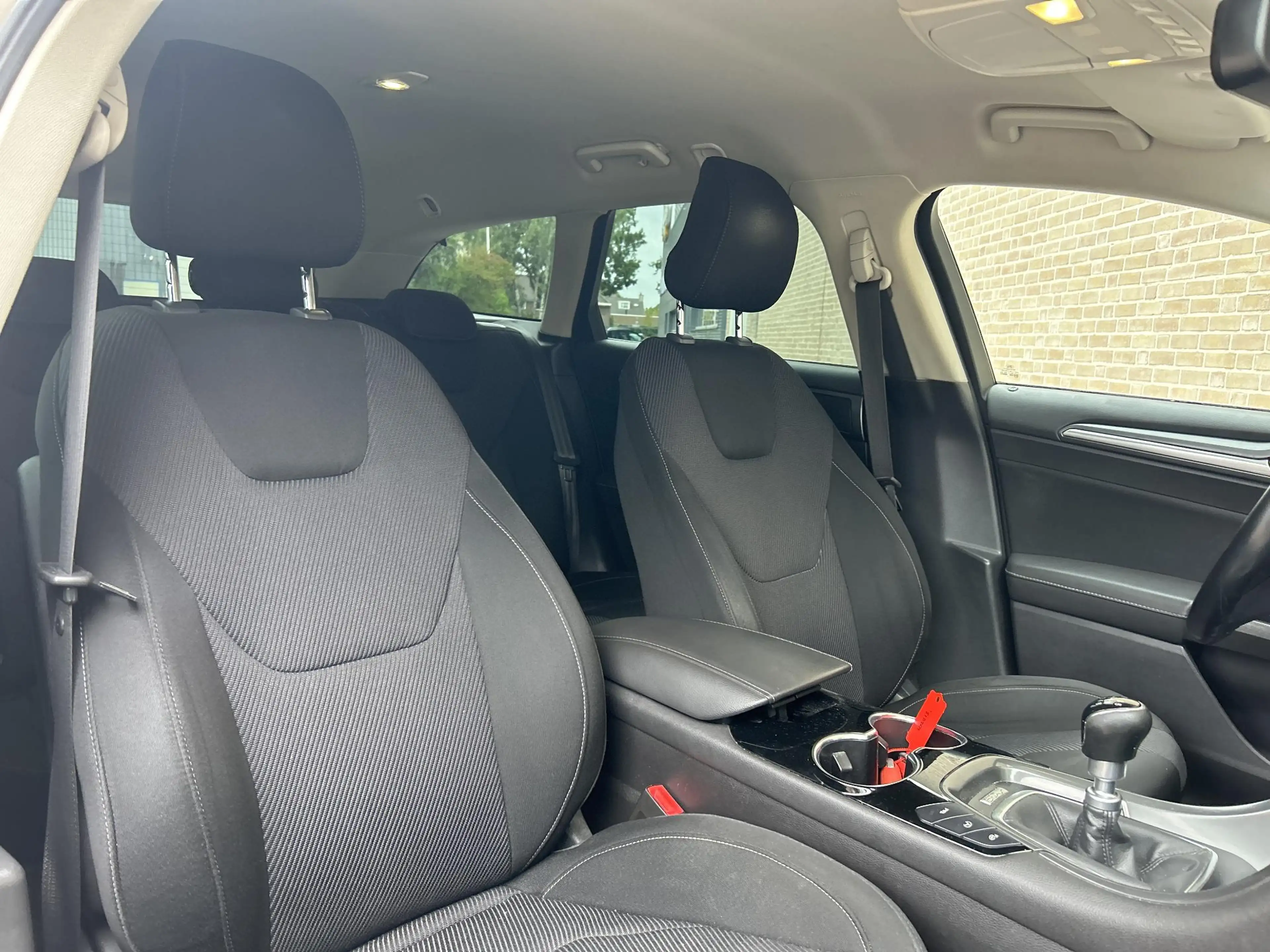 Ford Mondeo Wagon 1.5 Titanium | Climate | Cruise | Navi | Cam — photo 4
