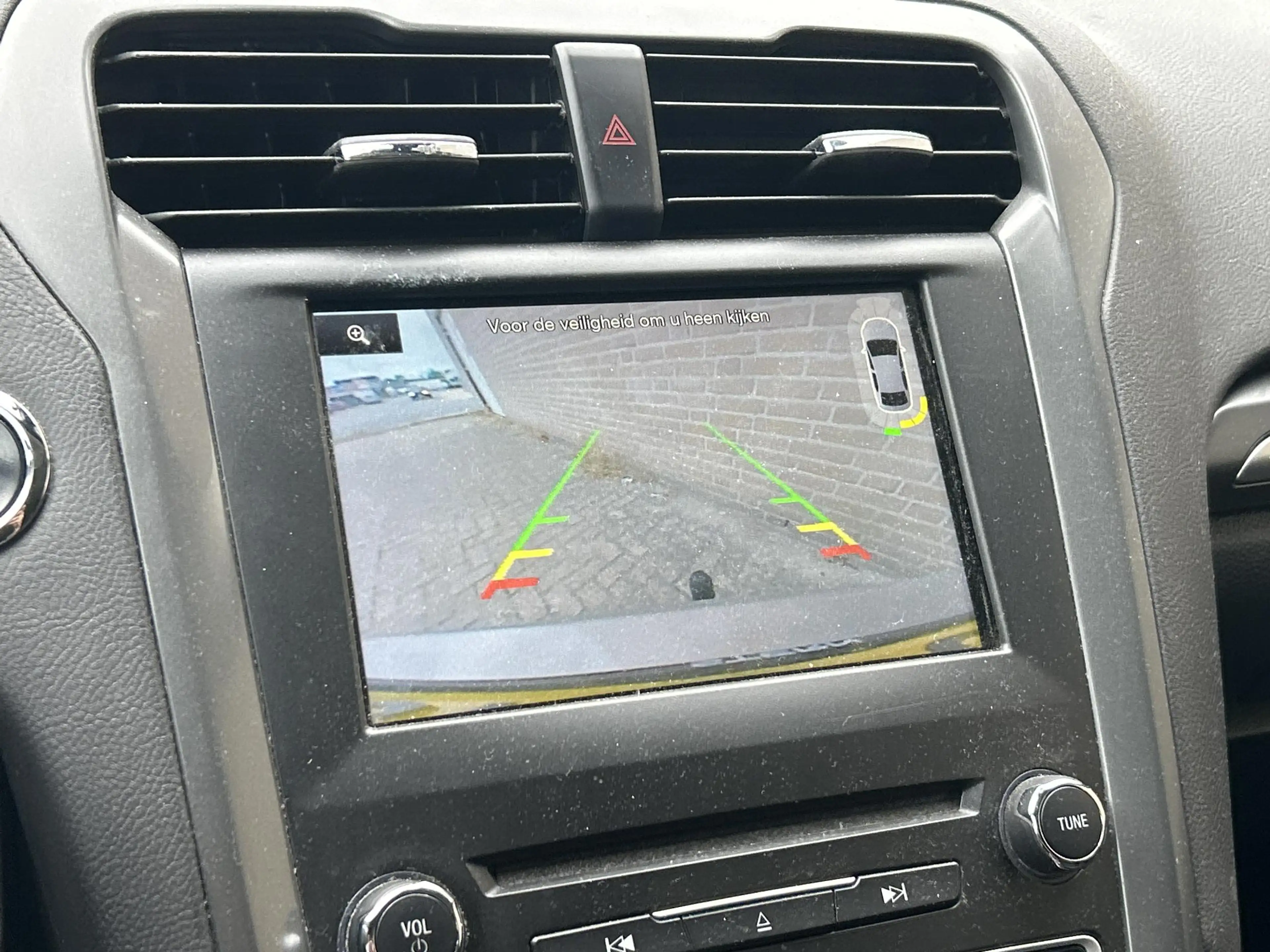 Ford Mondeo Wagon 1.5 Titanium | Climate | Cruise | Navi | Cam — photo 13