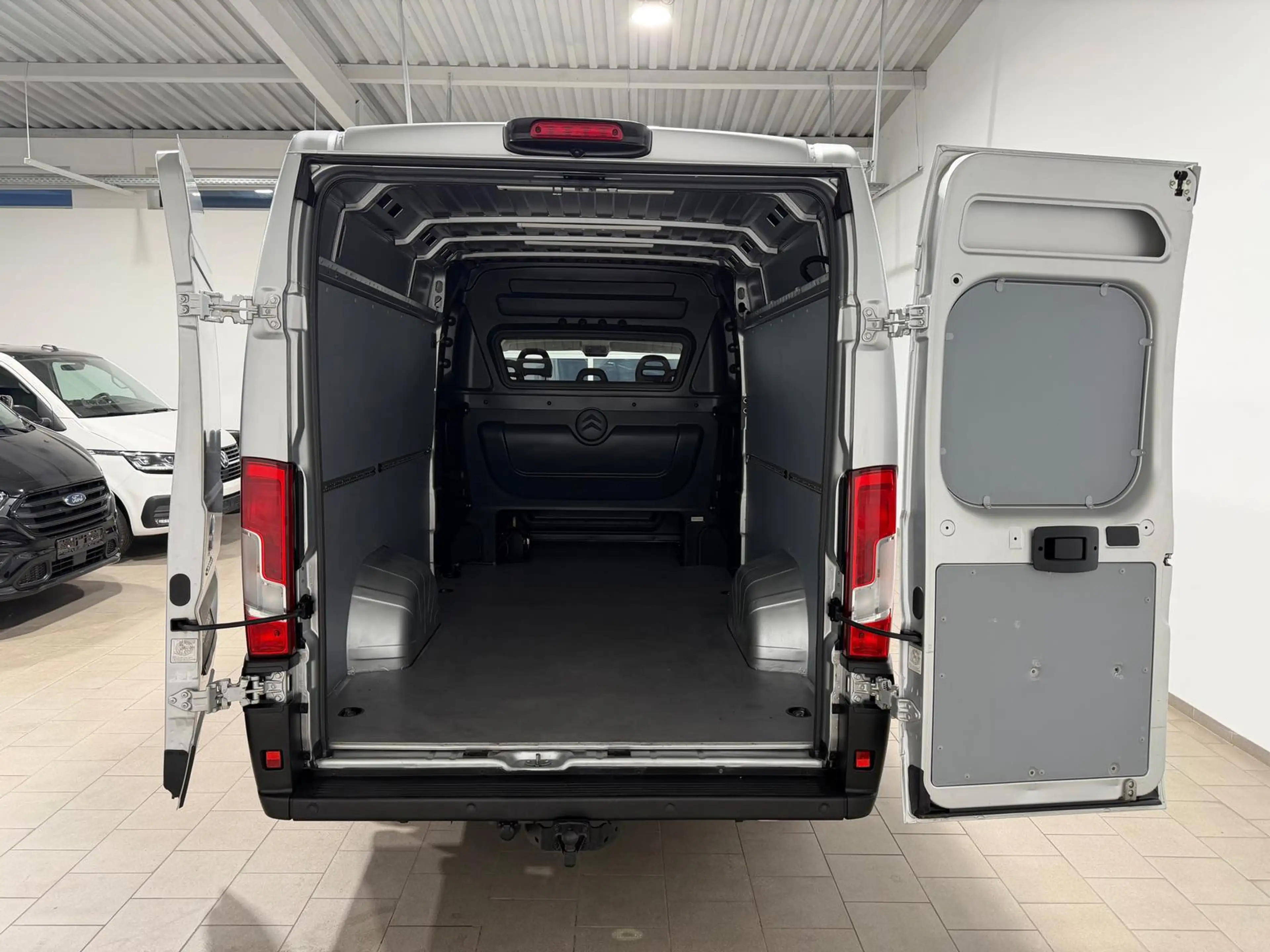 Citroen Jumper 35,Kasten-Doka(5-Si.),L4H2,AHK(3t),Standh. — photo 6