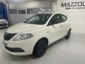 Lancia Ypsilon 1.0 firefly hybrid Oro S&S 5 posti Bianco - thumbnail 3