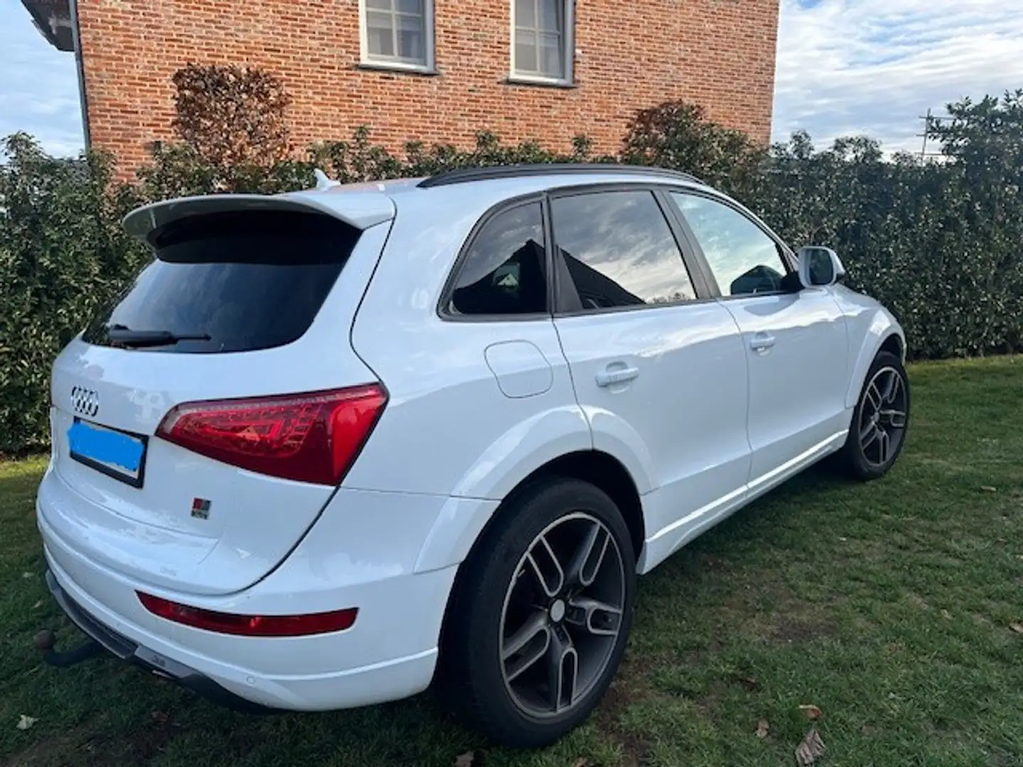 Audi Q5 Q5 2.0 TDI quattro Stronic, Sportmodel CARACTERE Blanc - 2