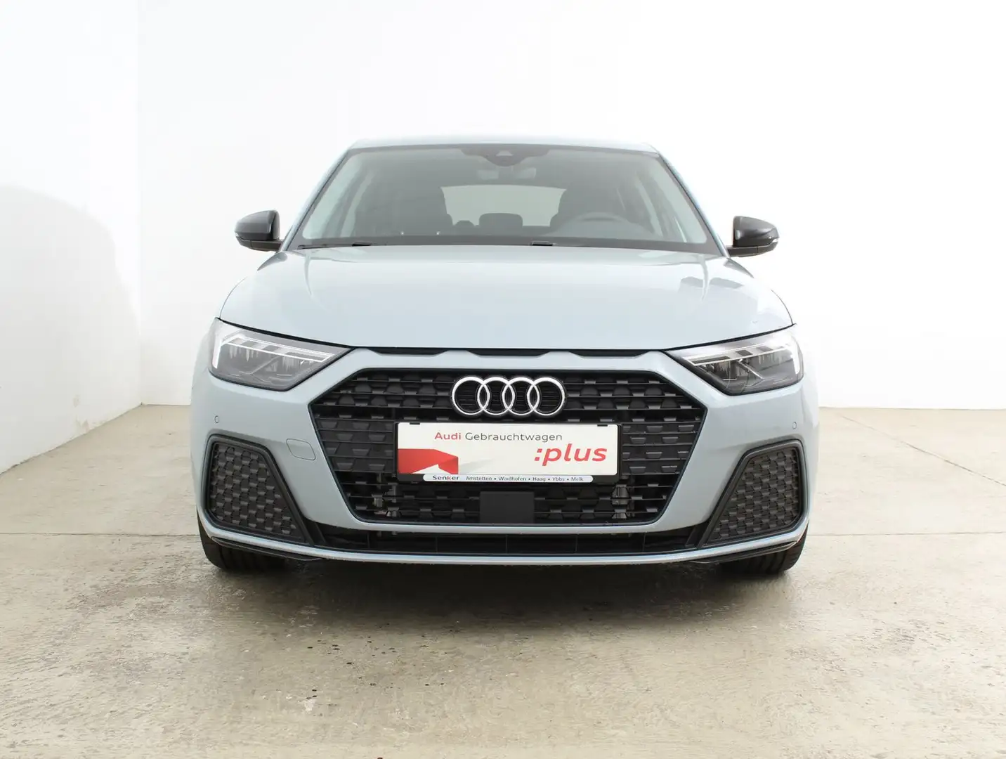 Audi A1 30 TFSI intense Grau - 2