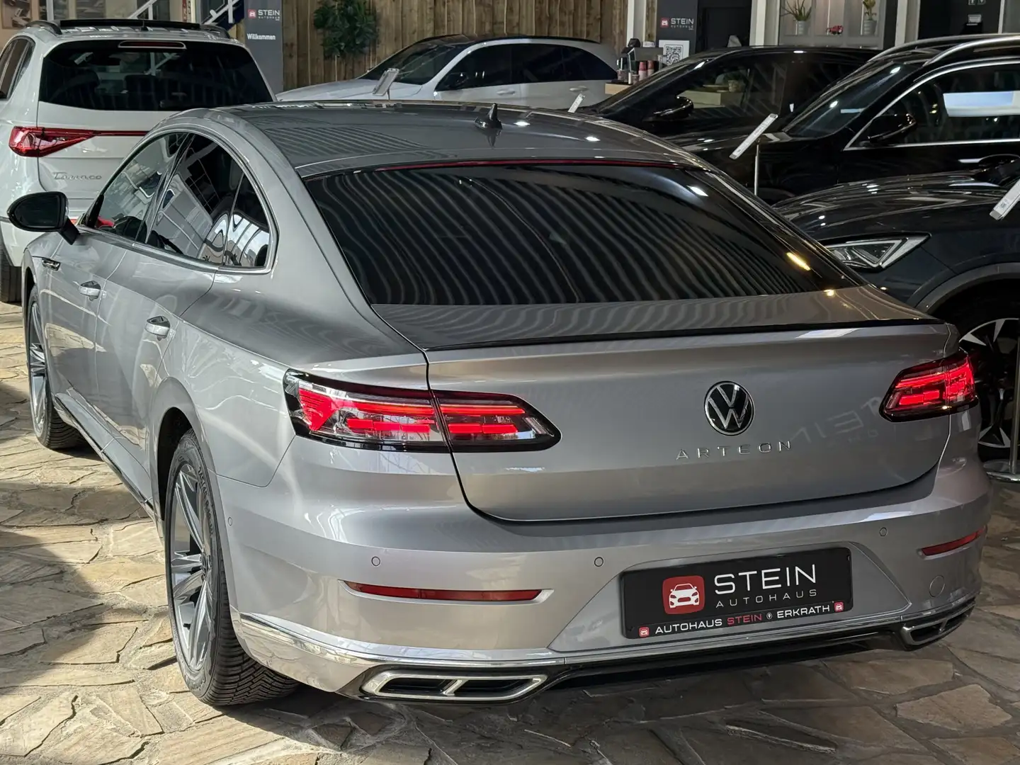 Volkswagen Arteon R-Line Kamera Garantie Massage Travel-Ass. Grau - 2