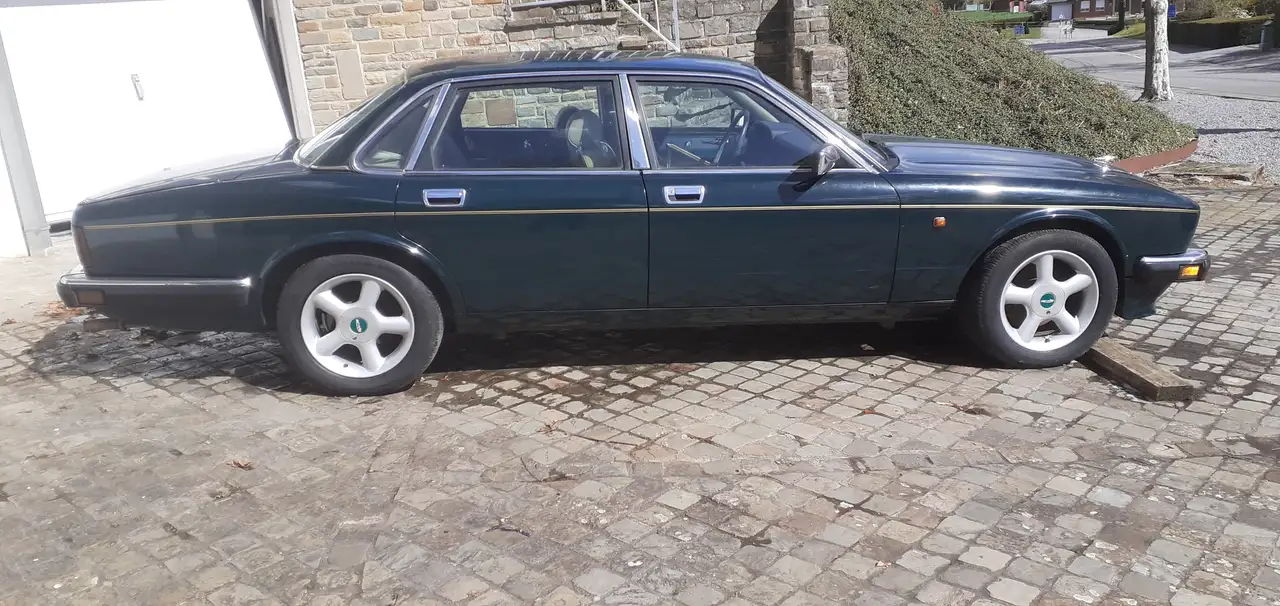 Jaguar XJ6 sovereing, foto 2