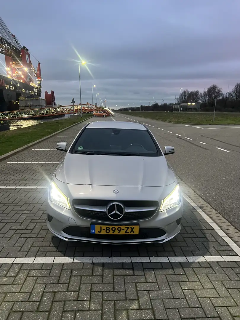 Mercedes-Benz CLA 180 Lease Edition Gri - 1