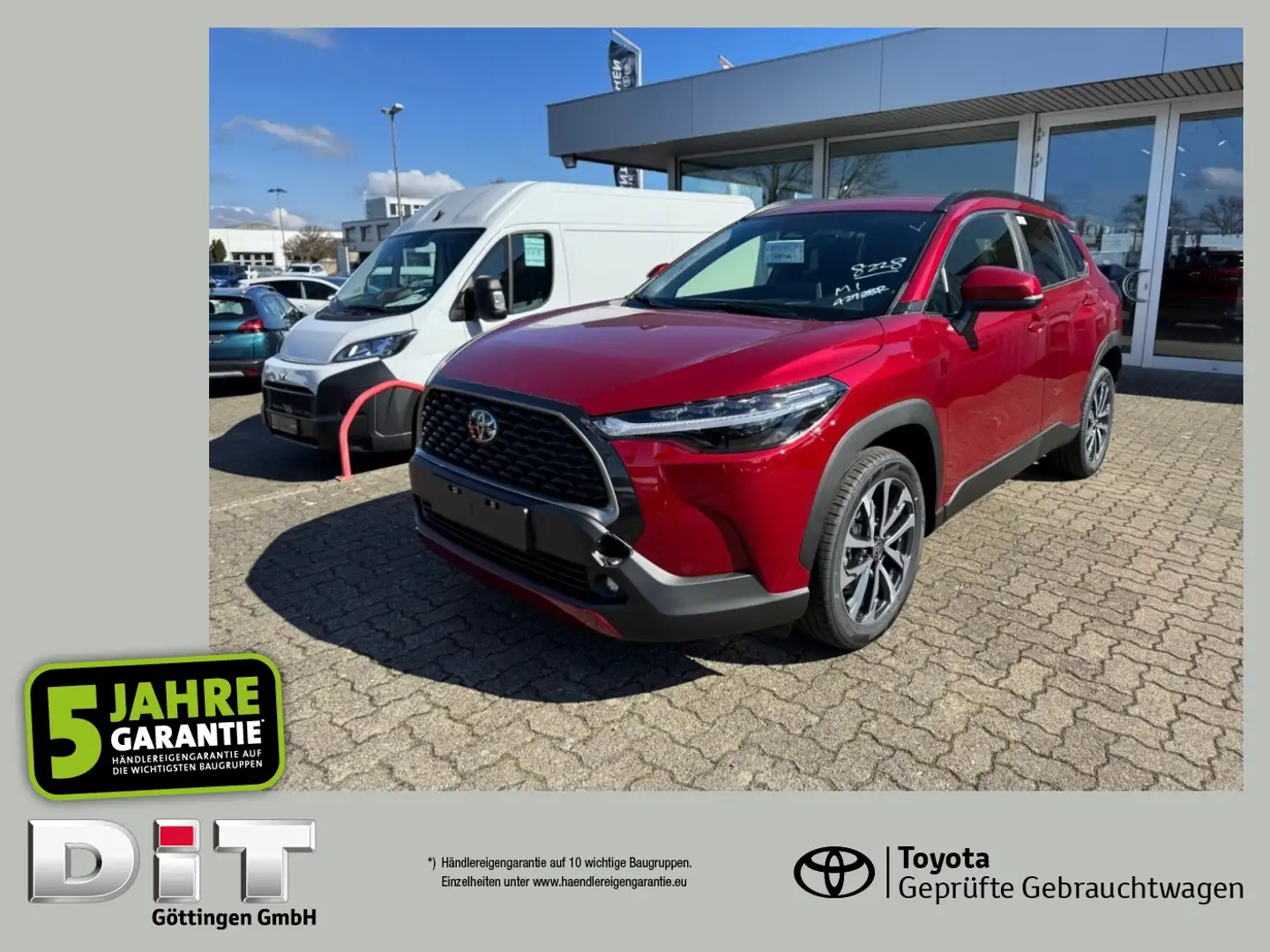 Toyota Corolla Cross 1.8 FWD Teamplayer Rood - 1