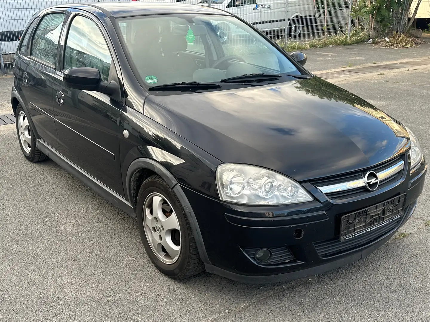 Opel Corsa 1.2 16V Schwarz - 1