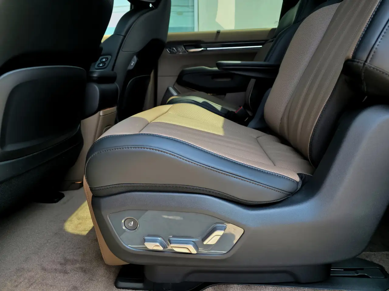 Kia EV9 снимка Kia EV9