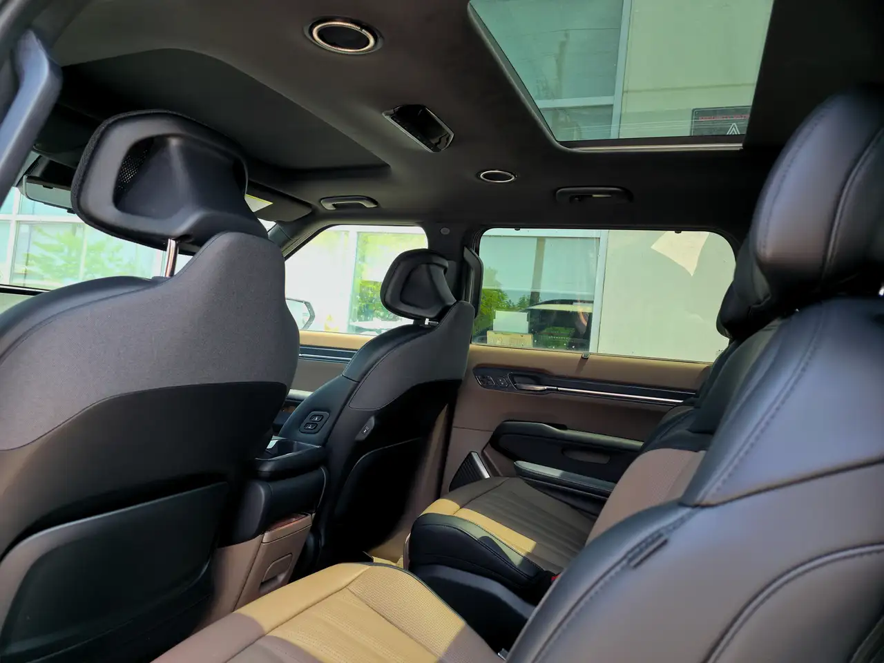 Kia EV9 снимка Kia EV9