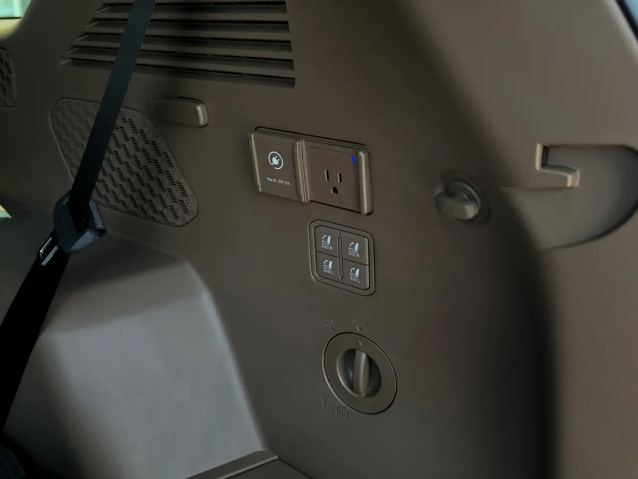 Kia EV9 снимка Kia EV9