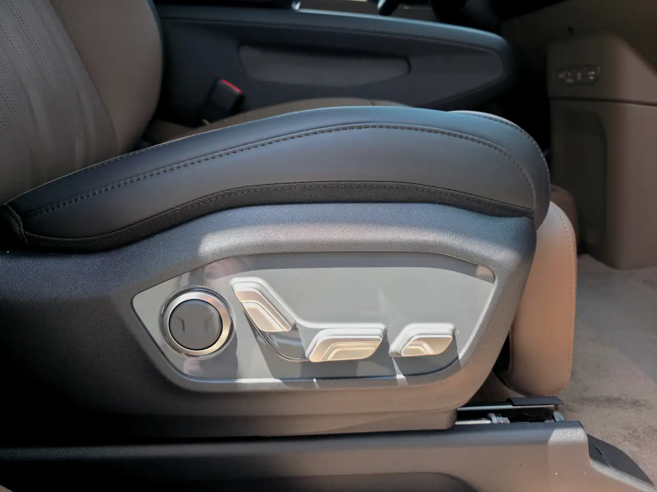 Kia EV9 снимка Kia EV9