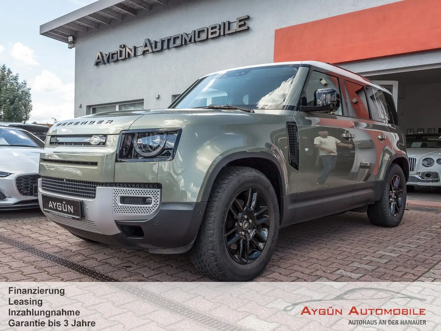 Land Rover Defender 110 D240 AWD SE*7-Sitzer*ACC*Pano*AHK* Vert - 1