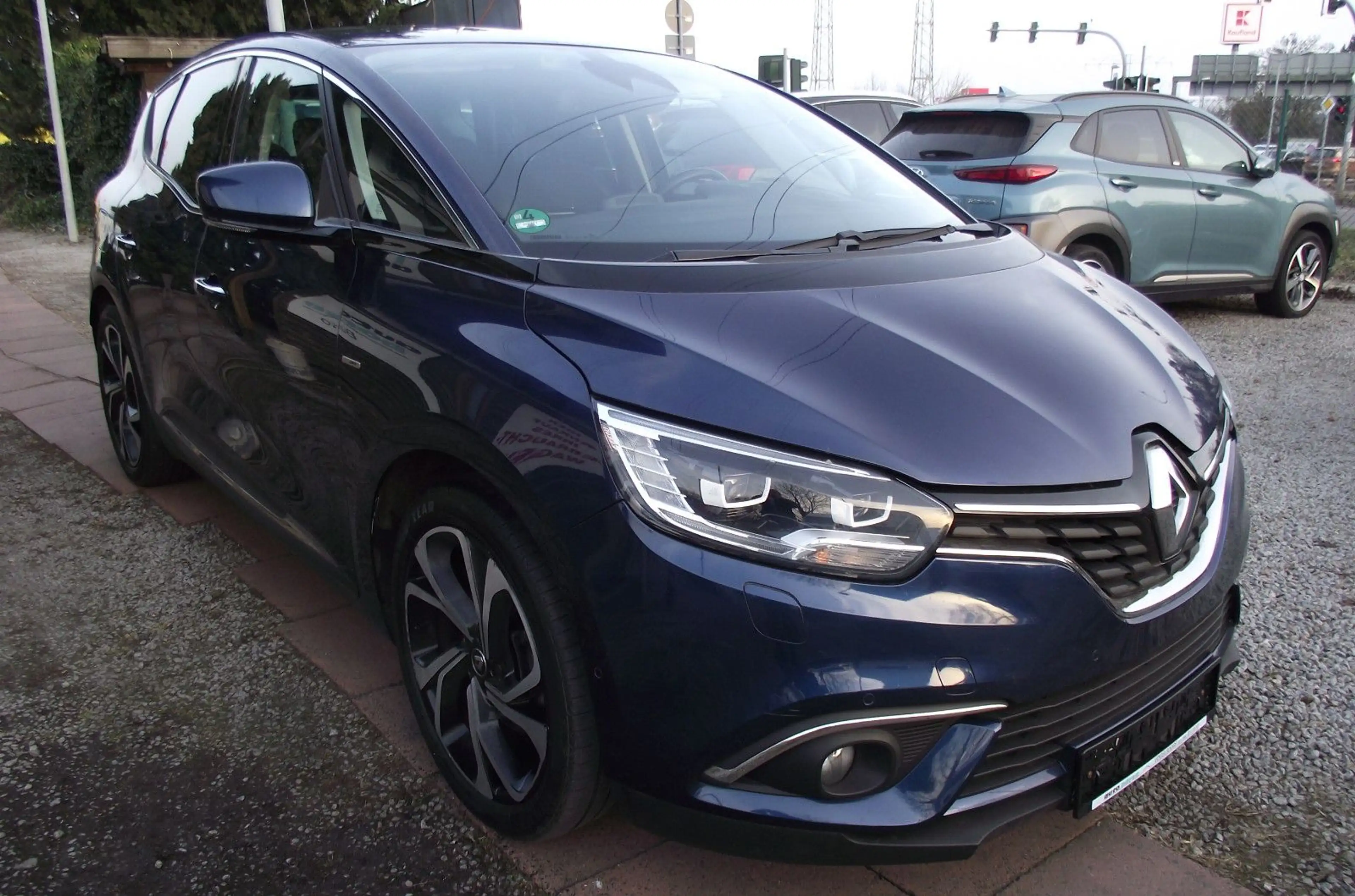 Renault Scenic IV BOSE Edition 1. Hand