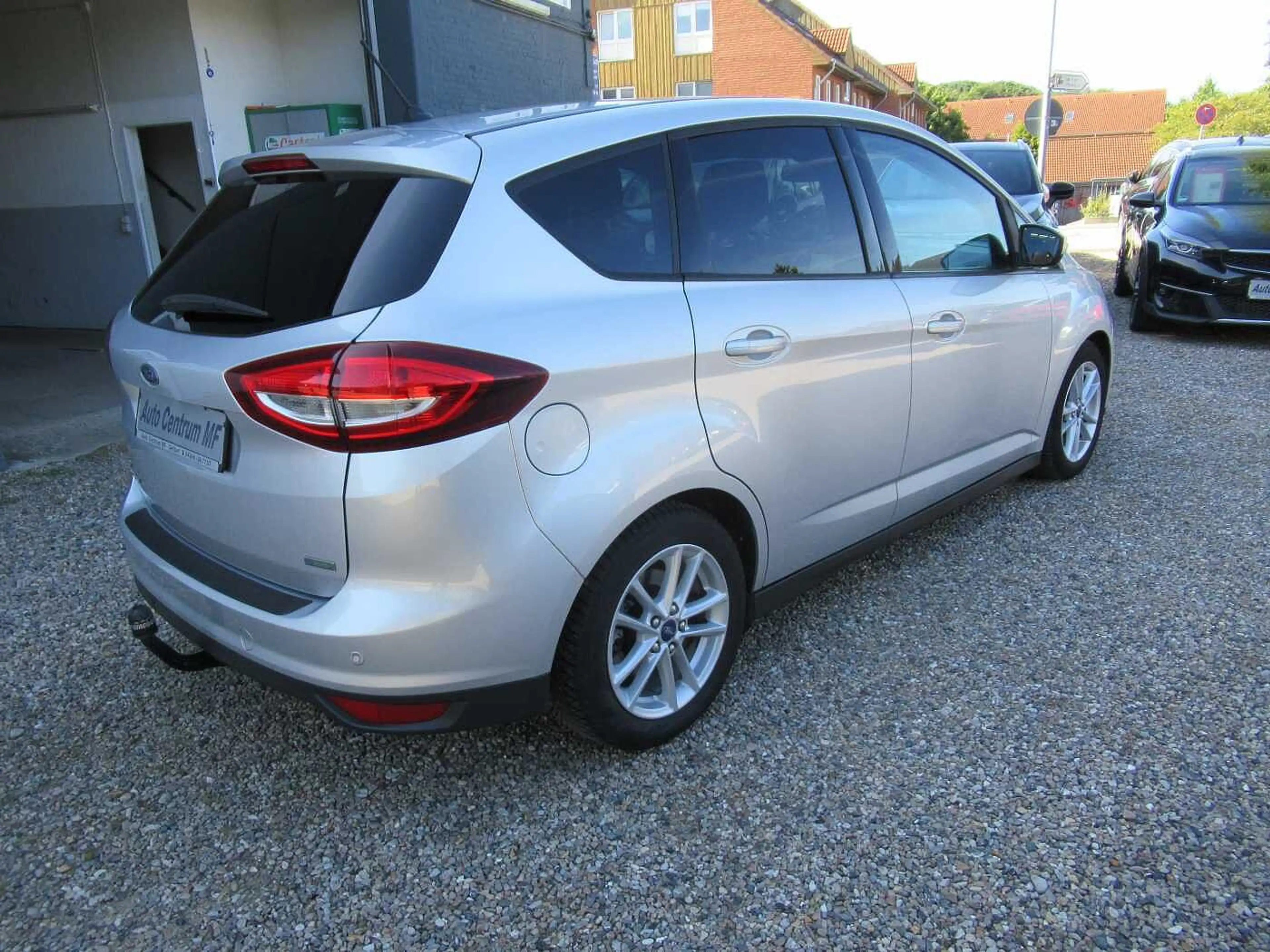 Ford C-Max COOL&CONNECT — photo 4