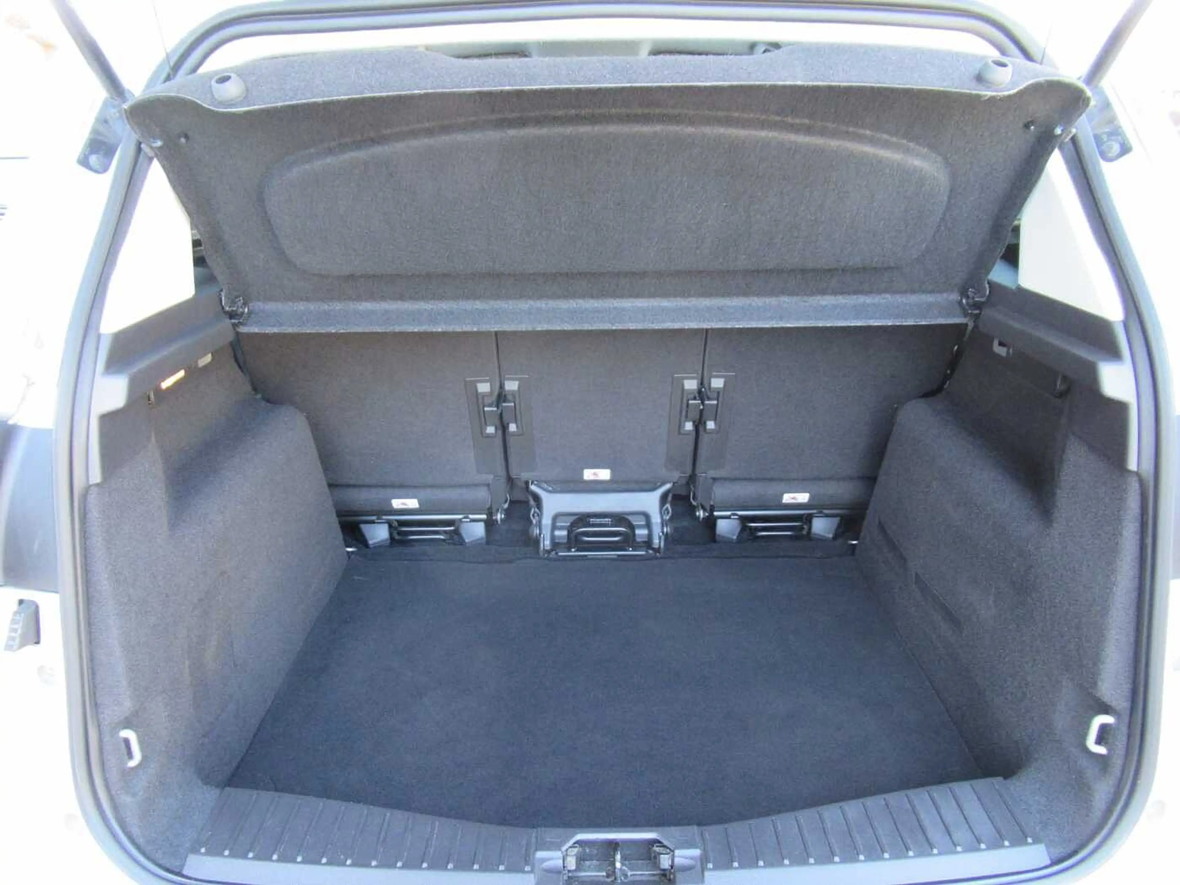 Ford C-Max COOL&CONNECT — photo 10