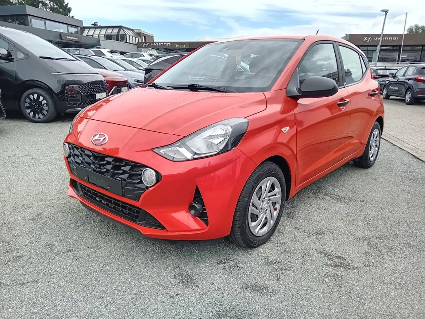 Hyundai i10 1.0 Benzin PURE Rouge - 1