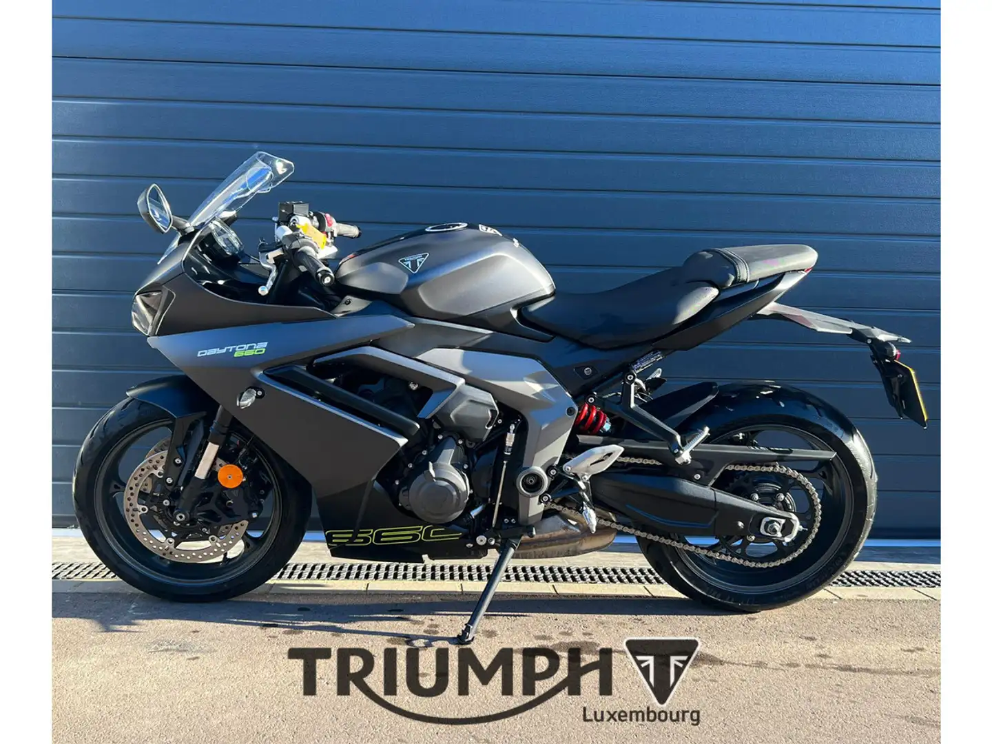 Triumph Daytona 660 DAYTONA 660 Gris - 1