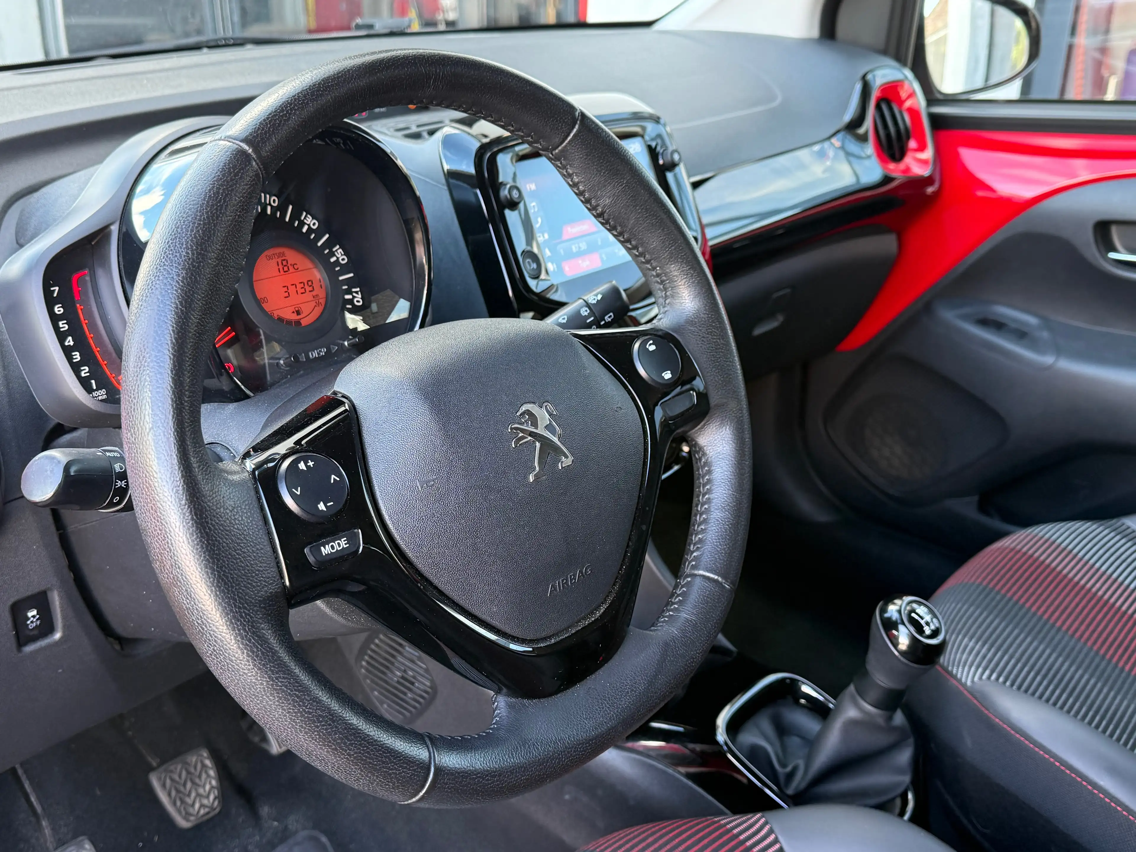 Peugeot 108 108 1.0 VTi GT Line (EU6.2) — photo 12