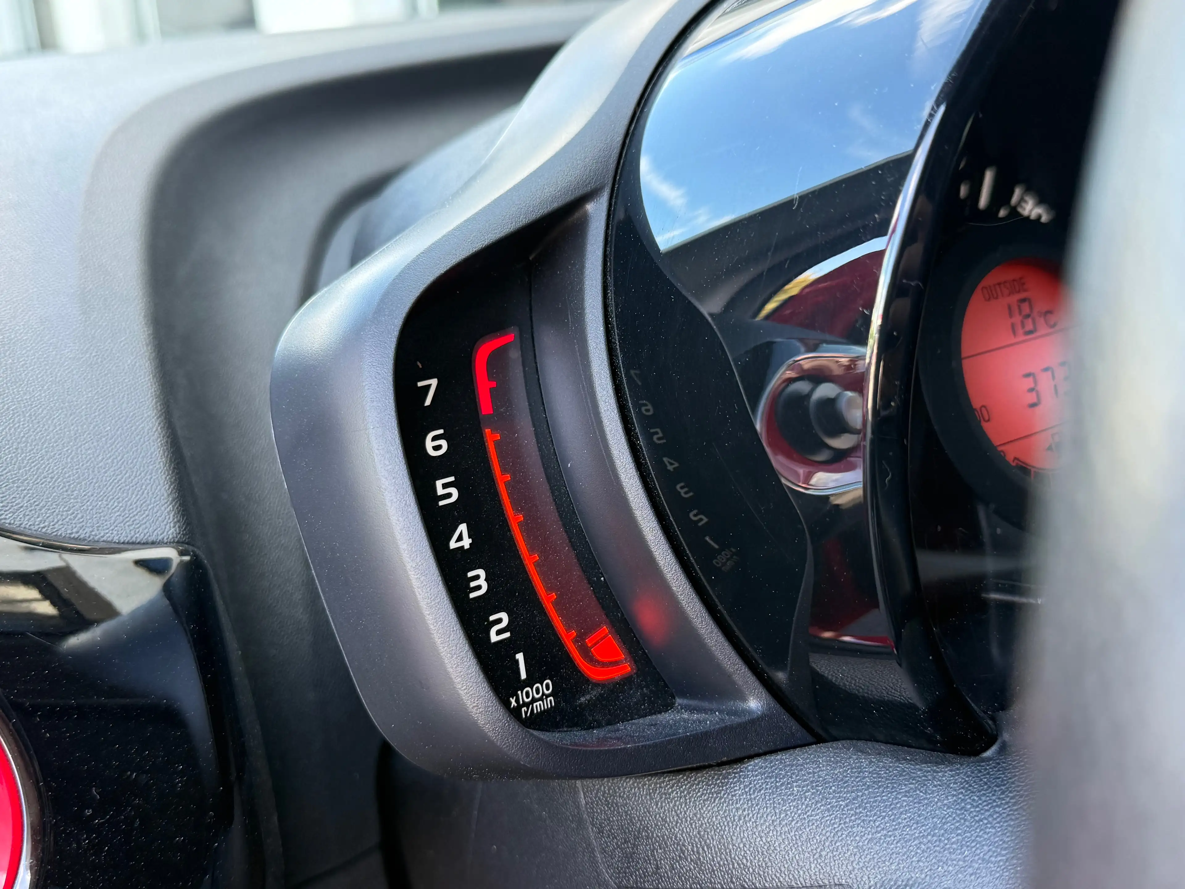 Peugeot 108 108 1.0 VTi GT Line (EU6.2) — photo 14