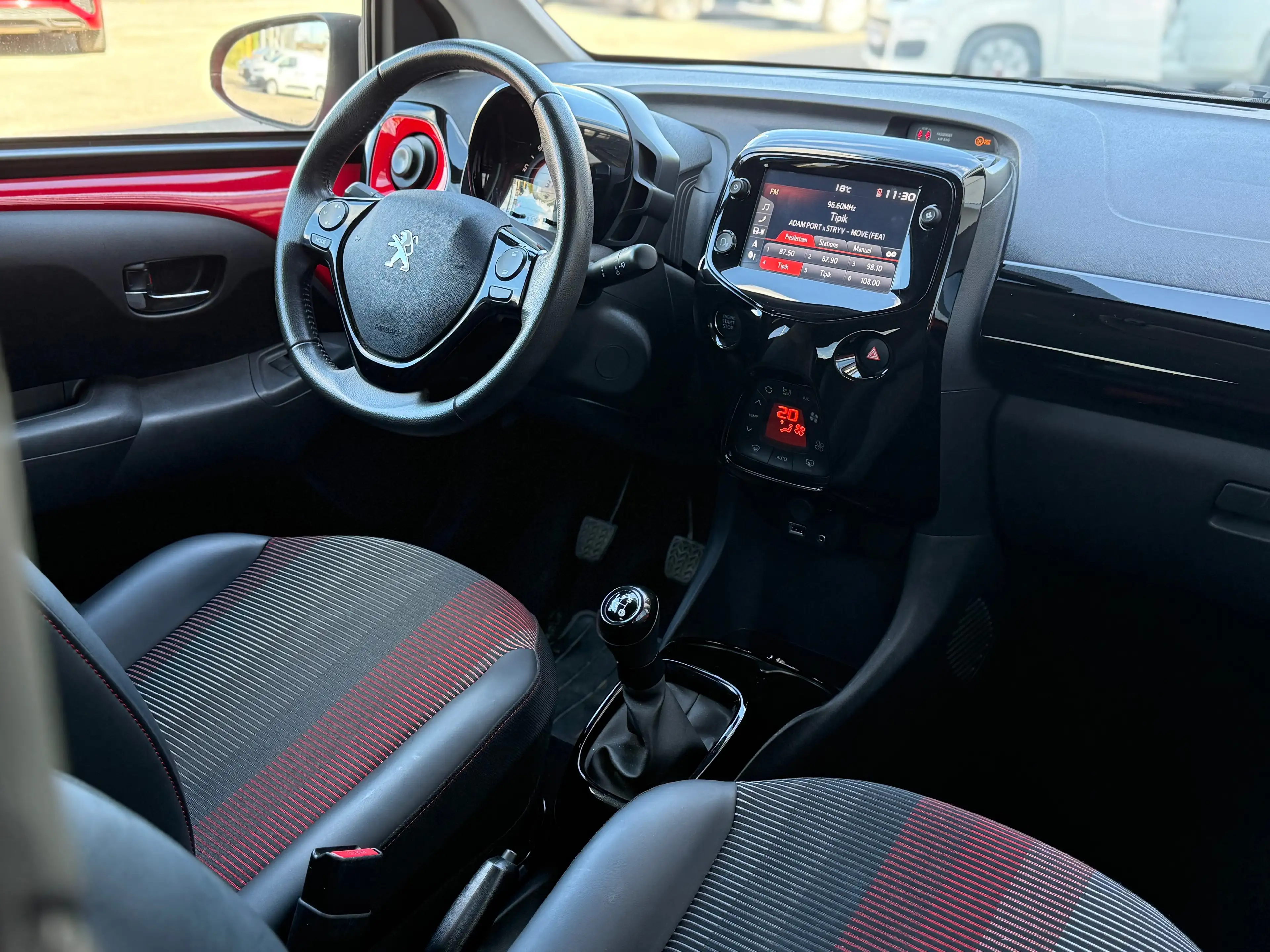 Peugeot 108 108 1.0 VTi GT Line (EU6.2) — photo 4