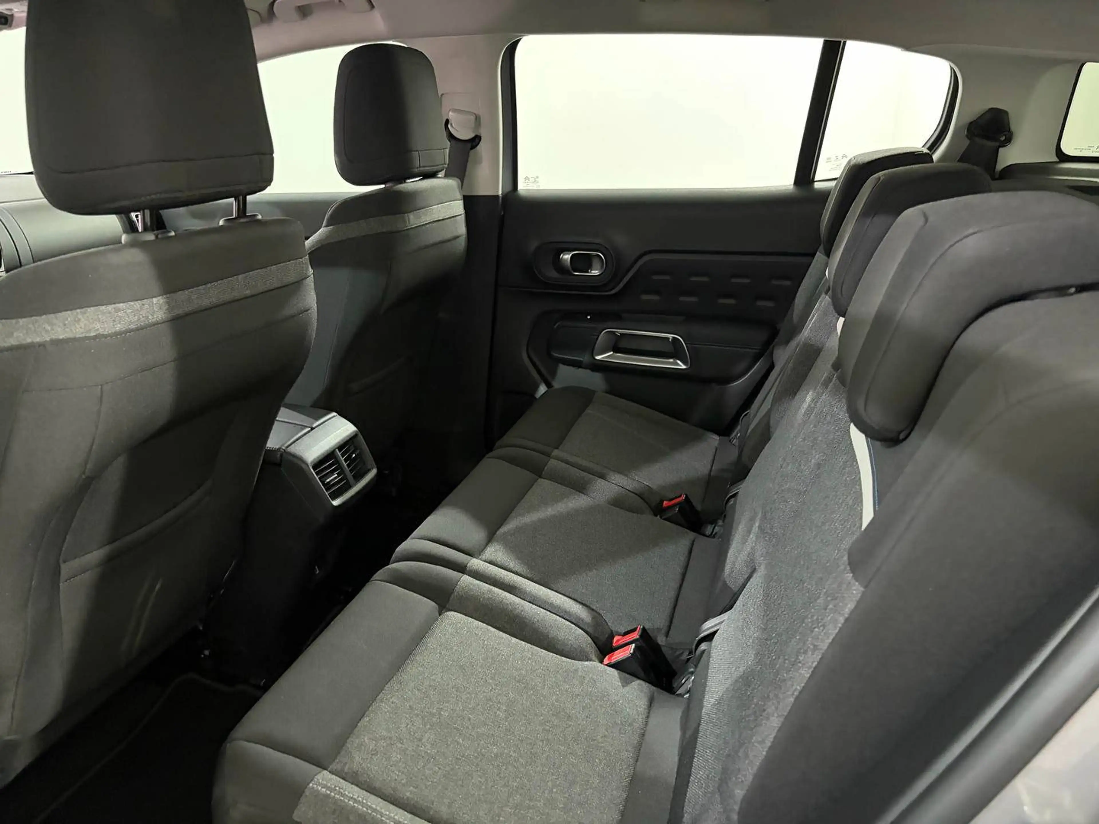 Citroen C5 Aircross 1.5 BlueHDI Feel Automatik *LED*NAVI*TEMPO* — photo 10
