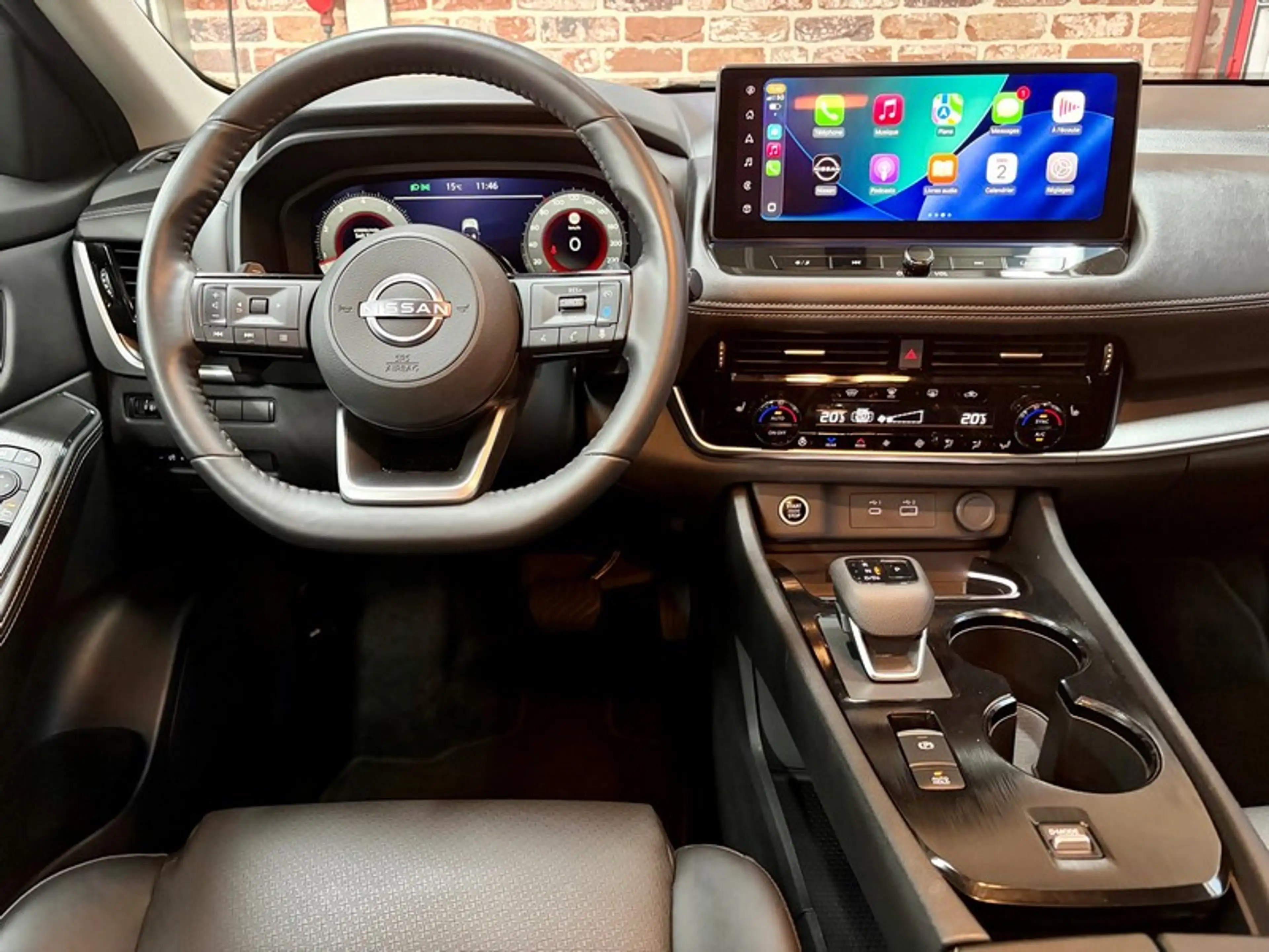 Nissan X-Trail X-Trail 1.5 163cv Auto CONNECTA Cuir/Cam360/Sièg — photo 4