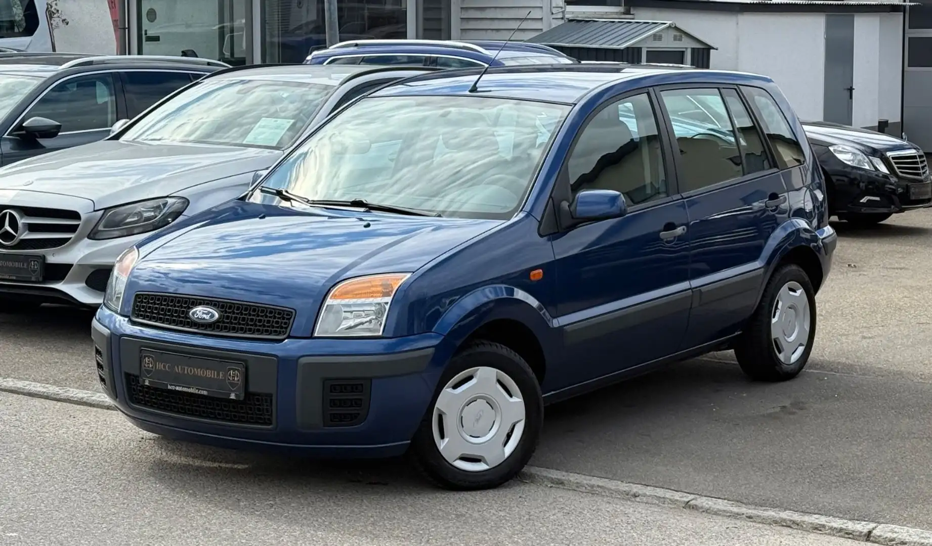 Ford Fusion Fun X 1.6 L -KLIMA-TÜV bis 07/2026- Blau - 2