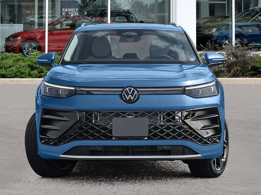 2026 Volkswagen Tiguan Highline 4Motion — photo 1