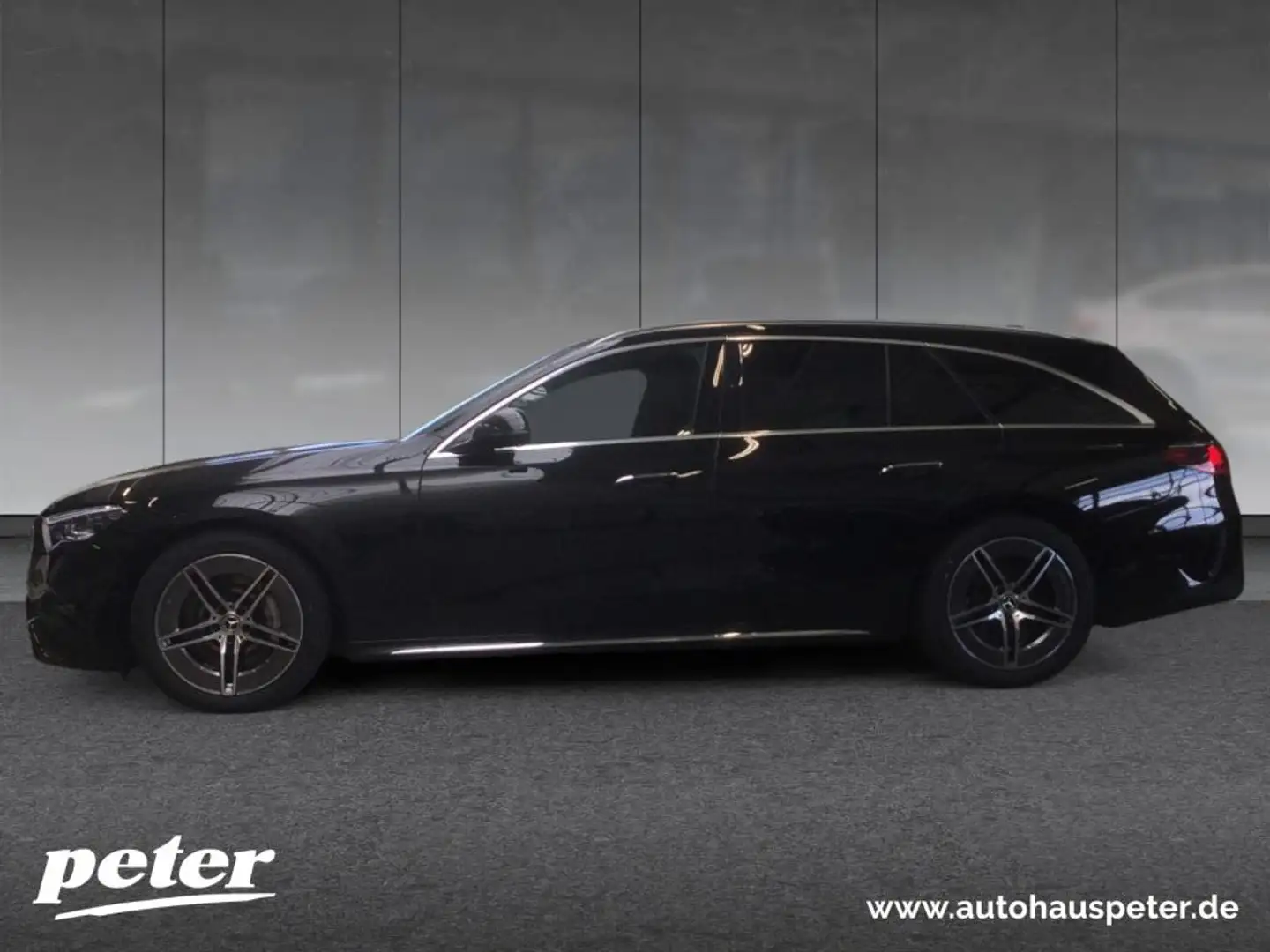 Mercedes-Benz E 450 d 4MATIC T-Modell AMG, AHV, Panoramadach Noir - 2