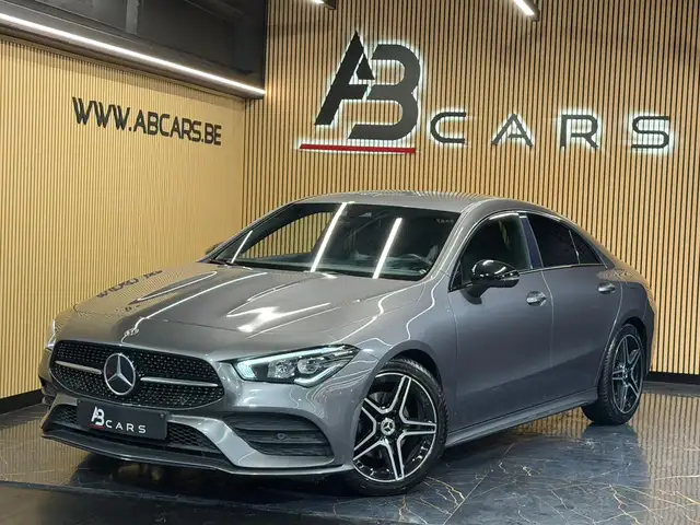 Mercedes-Benz CLA 180 i * PACK AMG * 1ER PROPRIETAIRE * GAR 12 MOIS *
