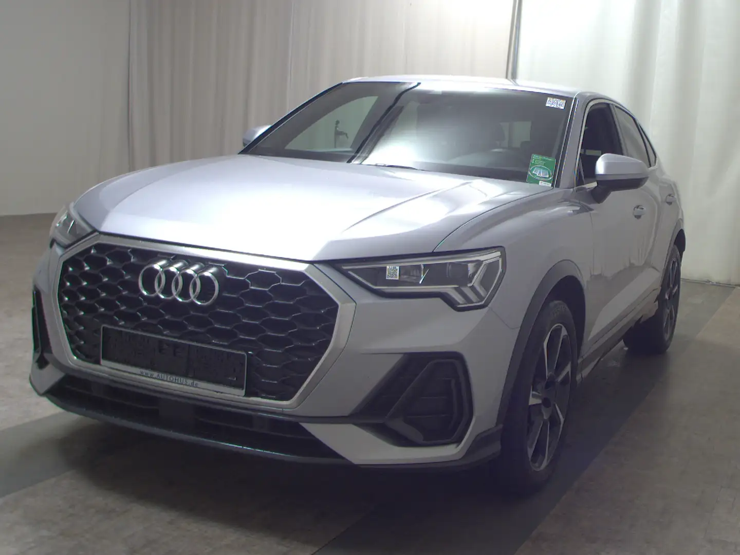 Audi Q3 Sportback 35 TDI S-Line Navi+ vc LED Sound Silber - 2