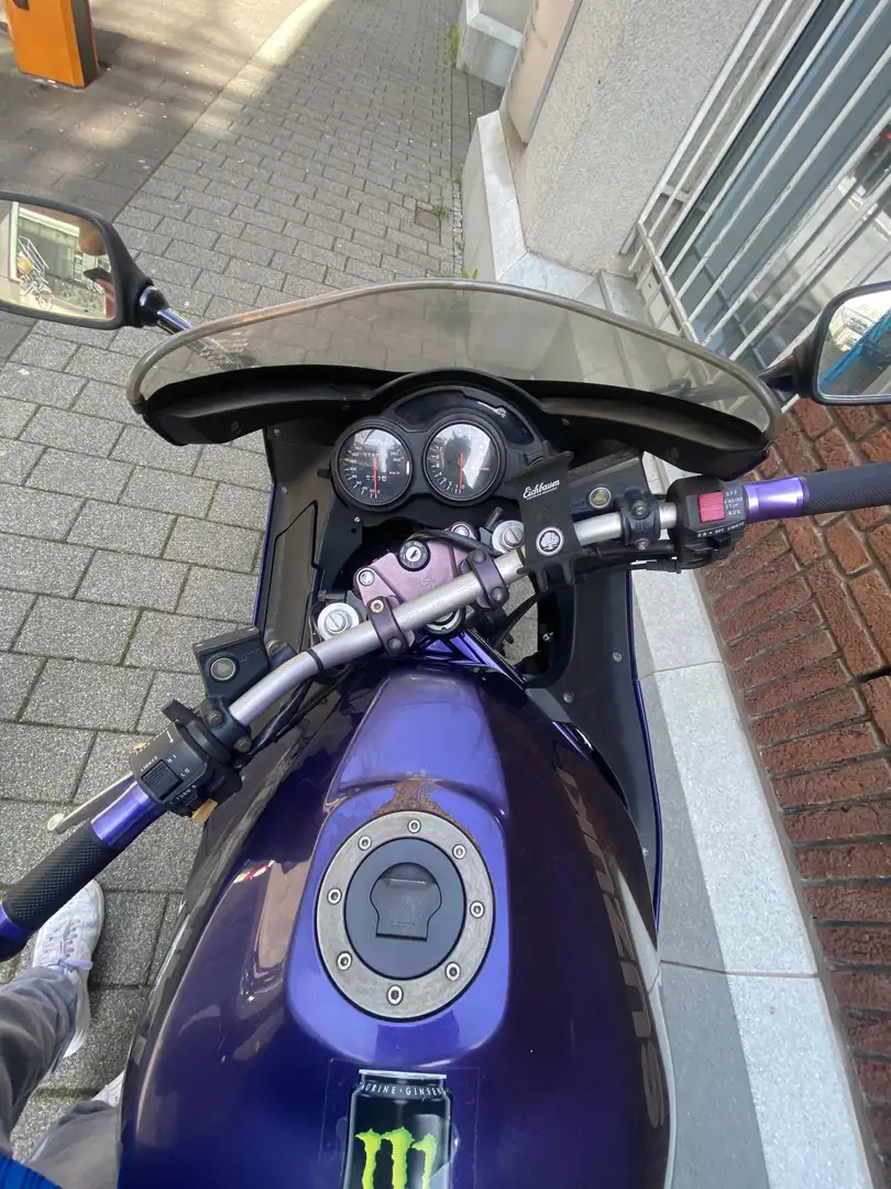 Suzuki RF 900 suzki rf 900 r - 2