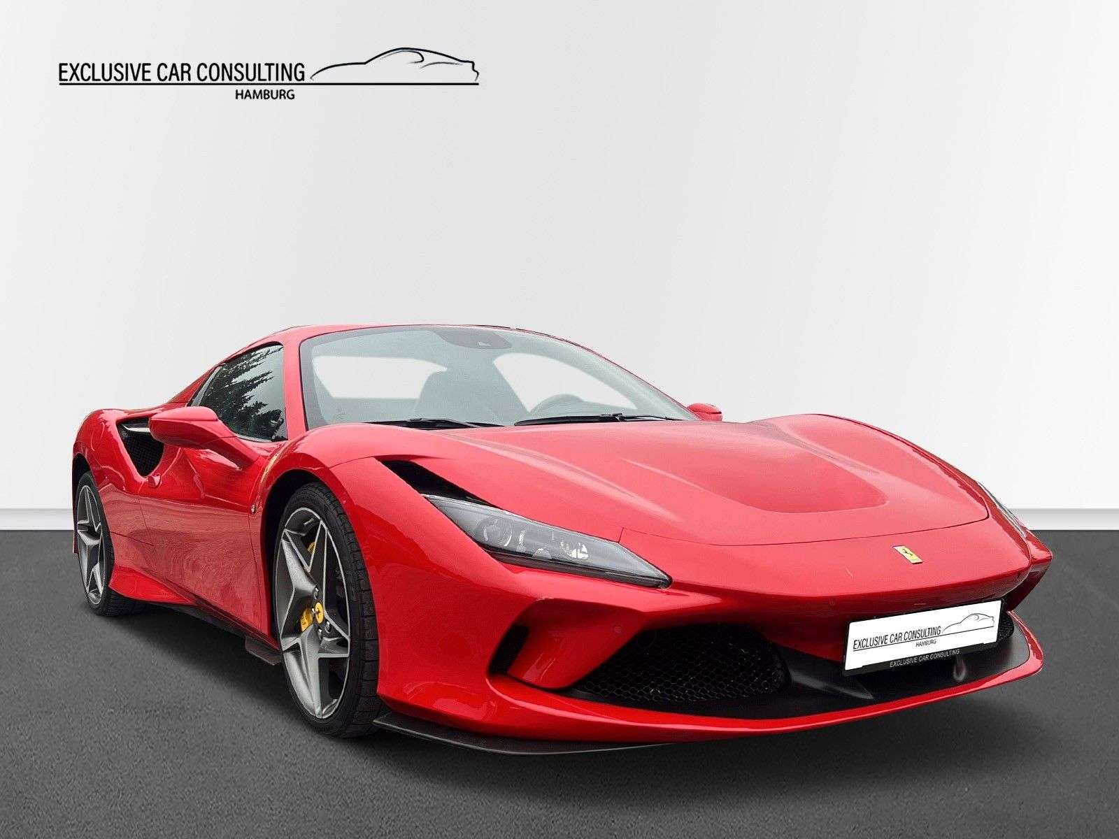 Brugt Ferrari F8 Spider 3.9