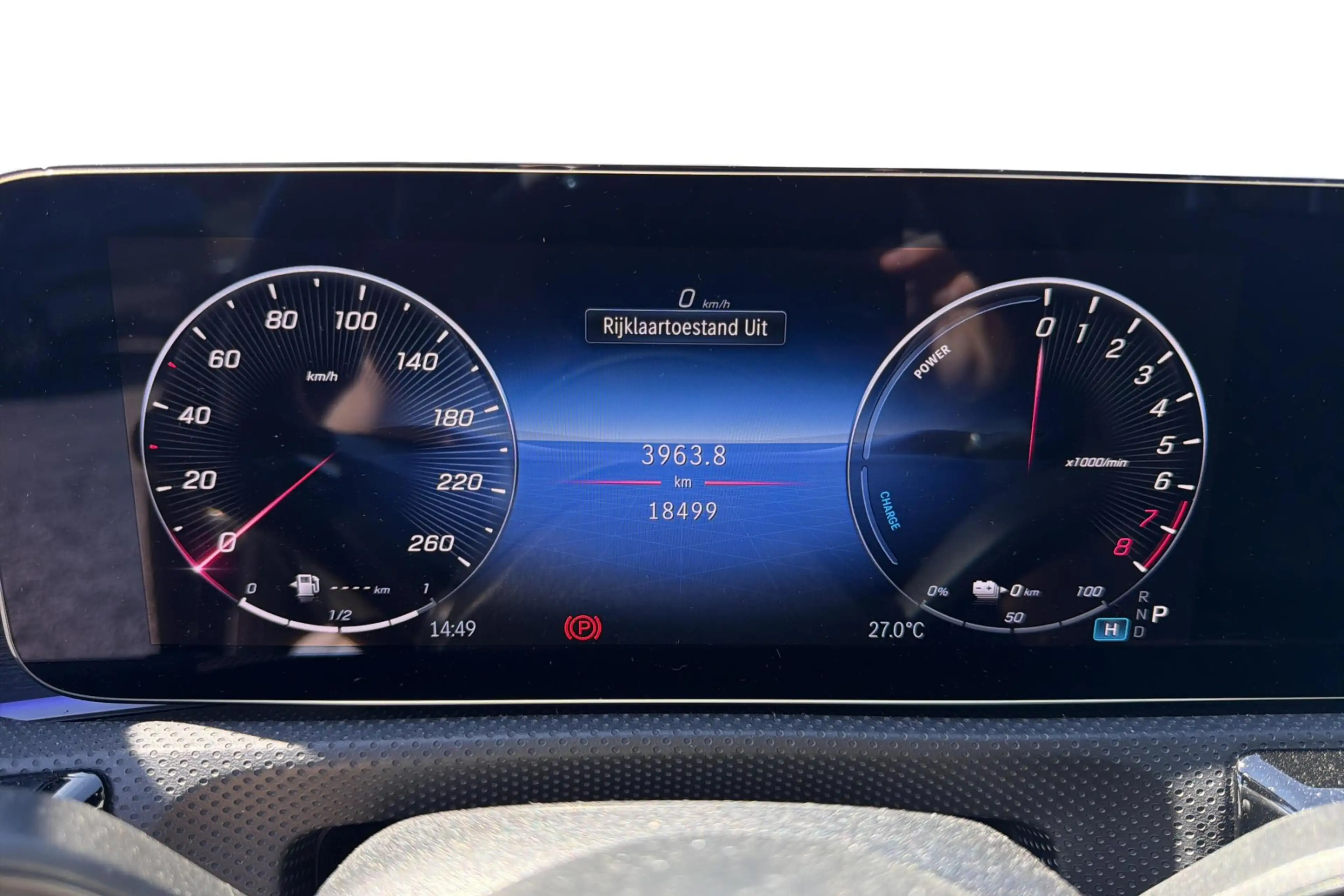 Mercedes-Benz A 250 250e AMG — photo 14