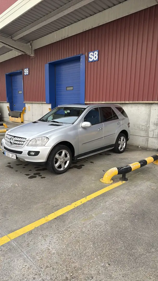 Mercedes-Benz ML 320 320CDI Aut. - 2