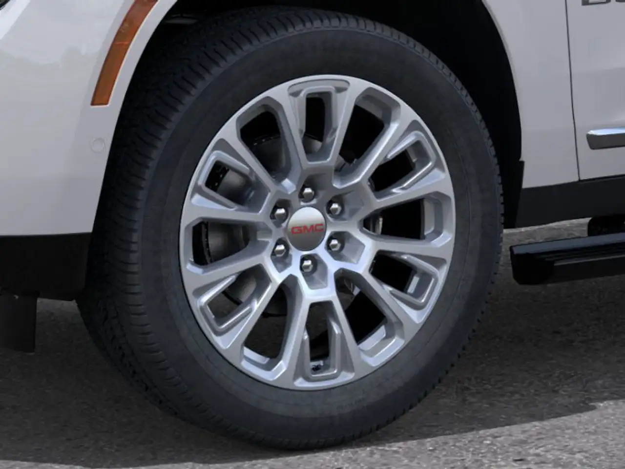 GMC Yukon снимка GMC Yukon