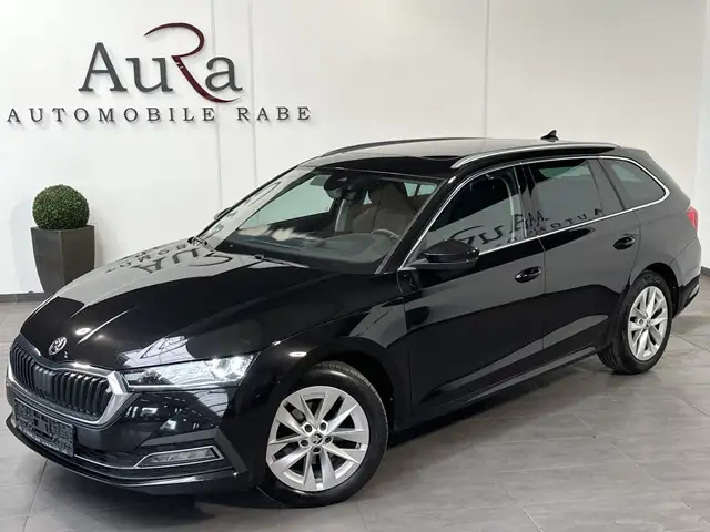 Skoda Octavia view 2