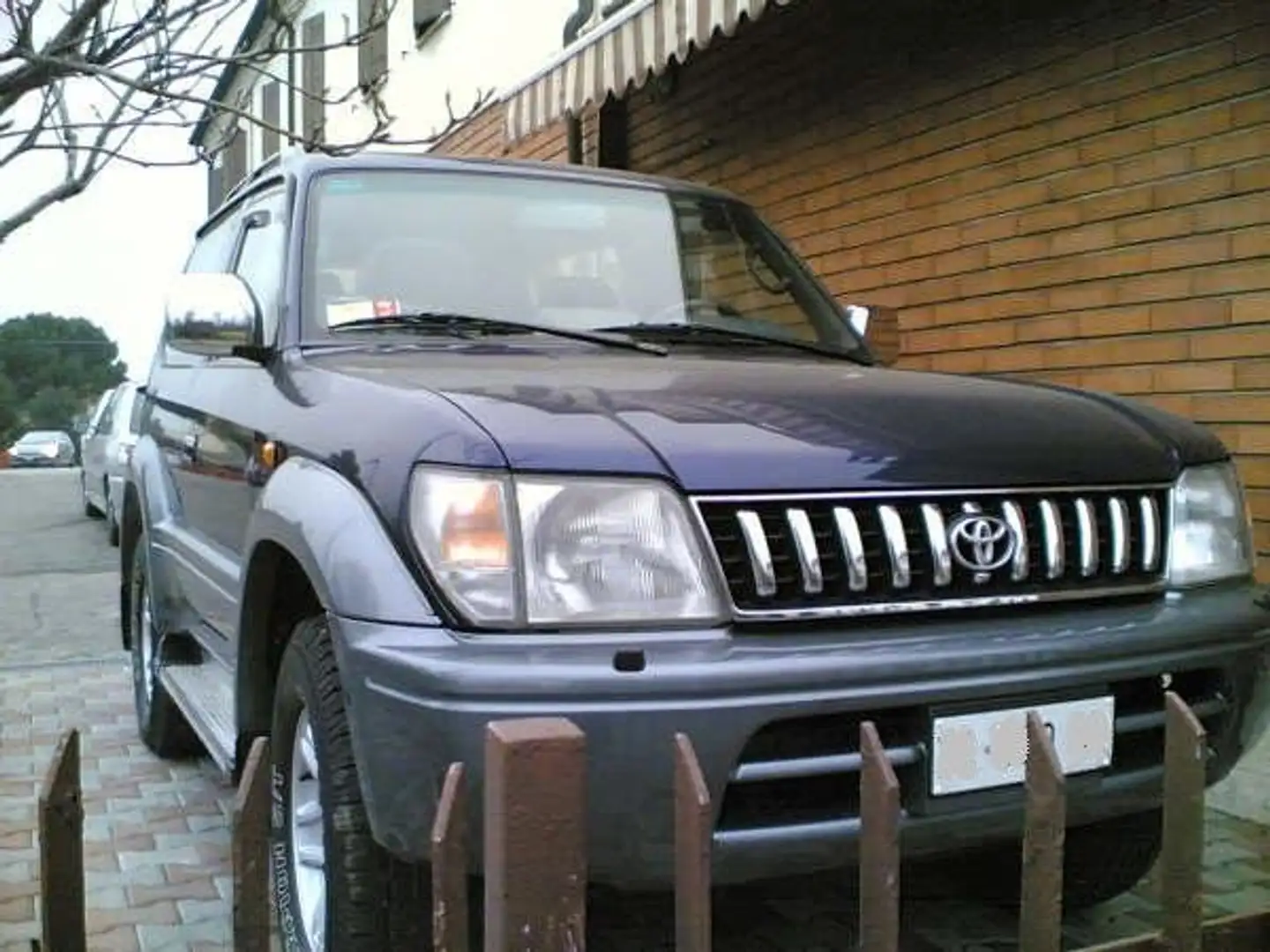 Toyota Land Cruiser kzj 90 GX - 1