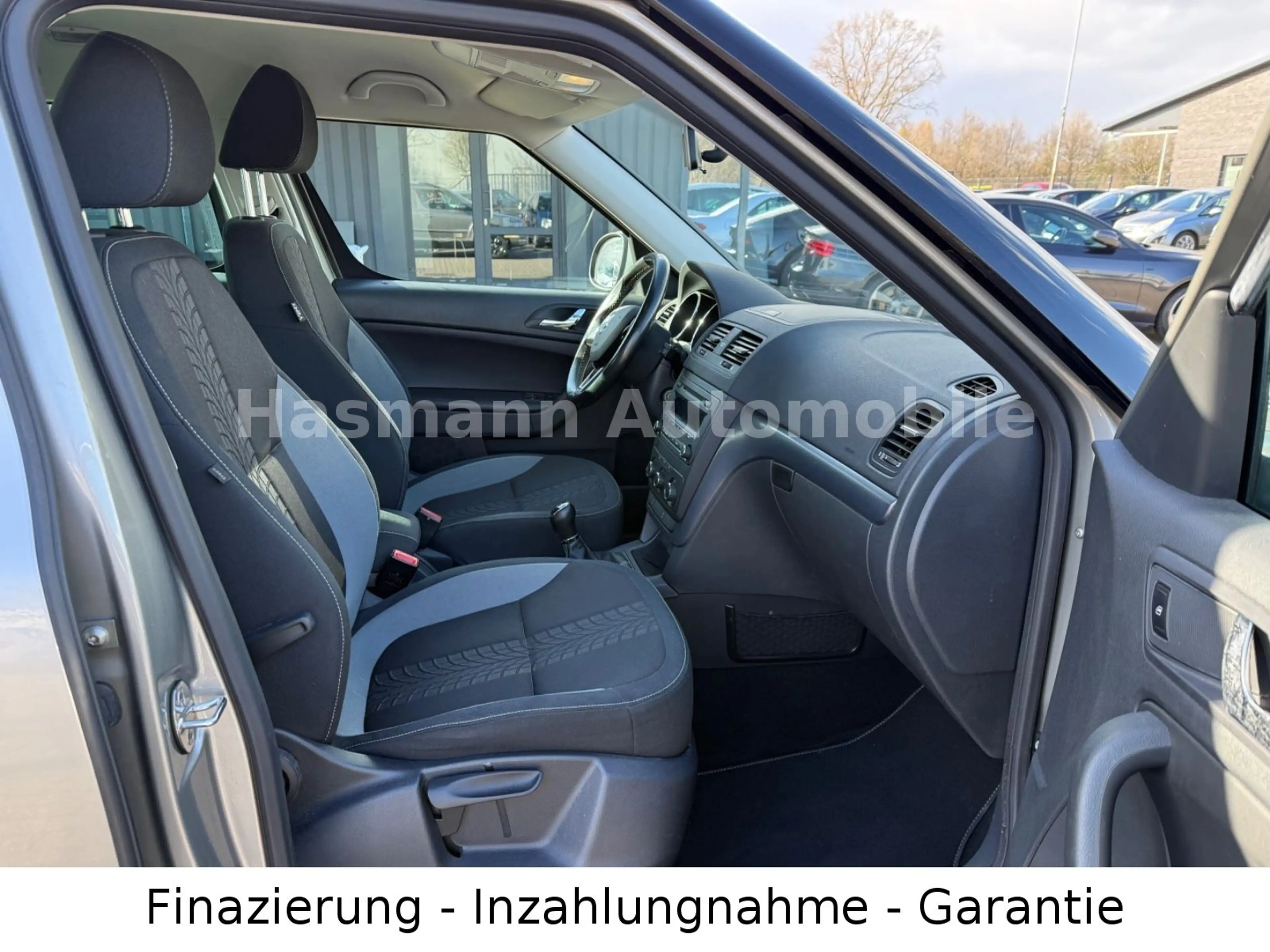Skoda Yeti Ambition Outdoor*1.HAND*KLIMA*TÜV 11.2027 — photo 9