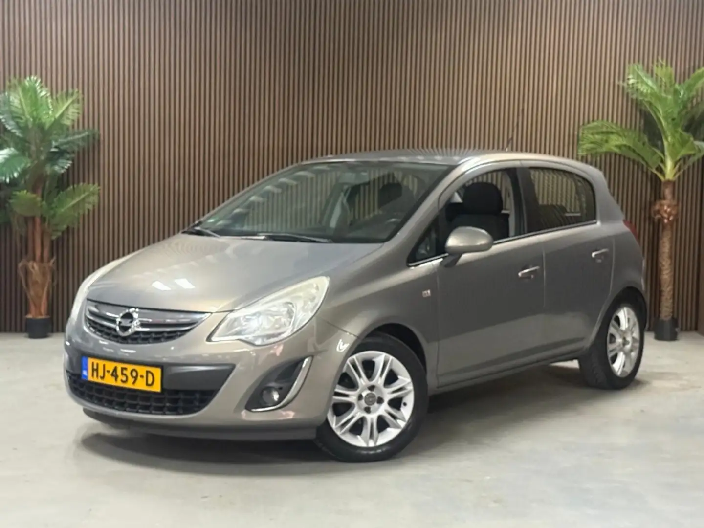 Opel Corsa 1.2-16V Cosmo Kahverengi - 1