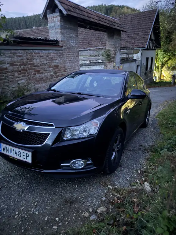 Chevrolet Cruze 2011 из Европы — купить под ключ
