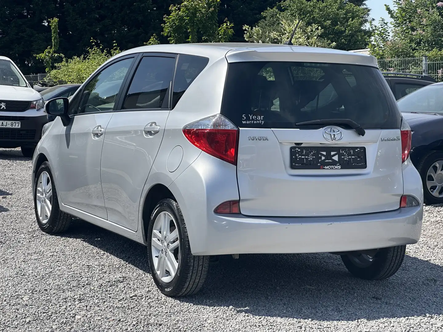 Toyota Verso-S • TRES PROPRE • GPS • GARANTIE 1AN Negru - 2