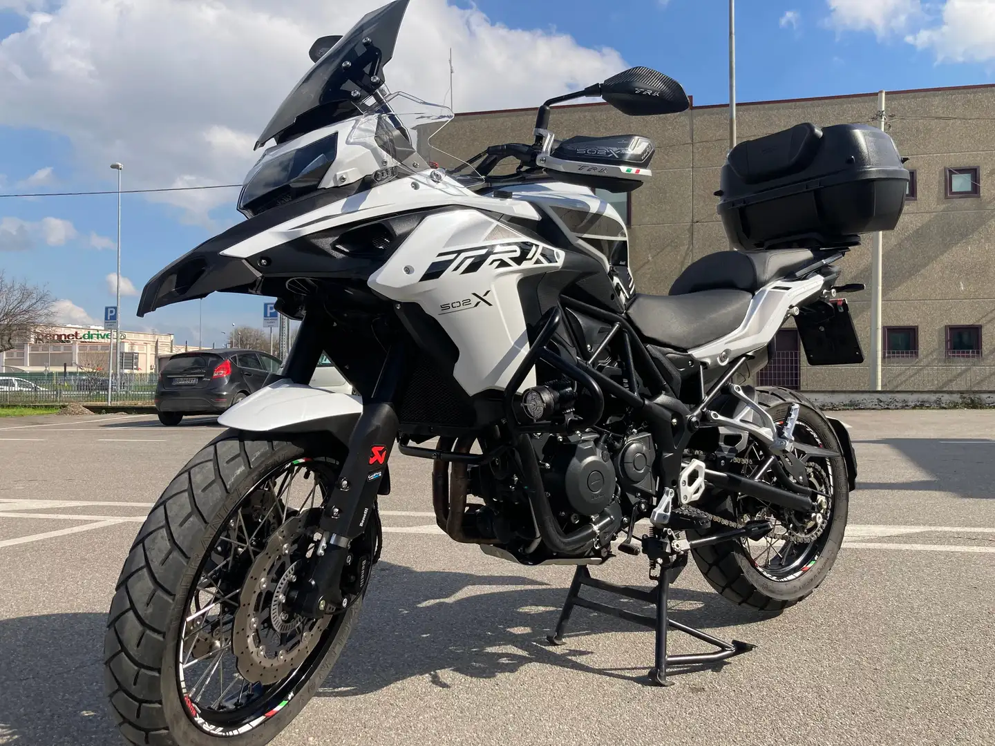Benelli TRK 502 accessoriata Fehér - 2